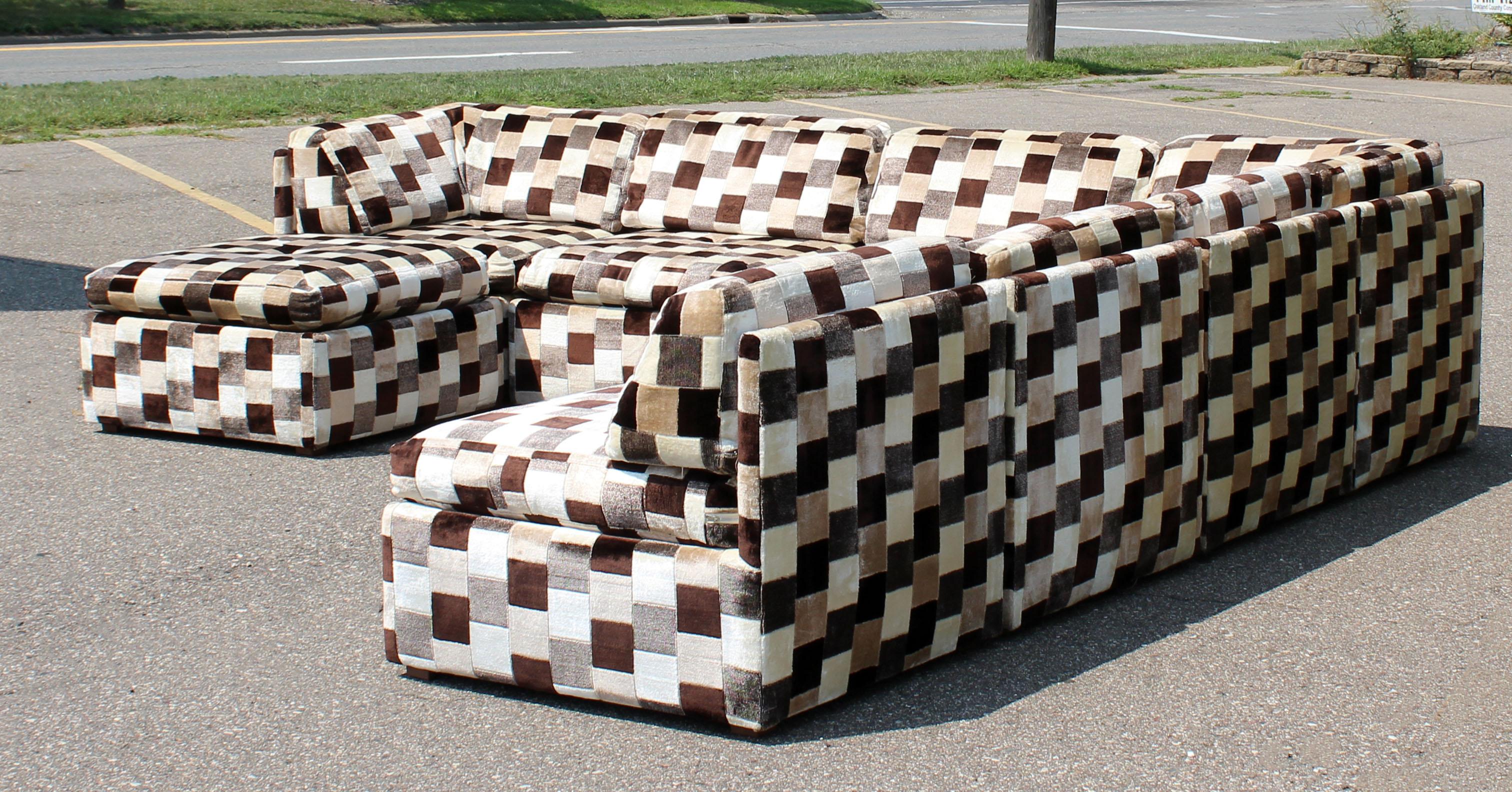 Mid-Century Modern Baughman Lenor Larsen Style Modular Sectional Sofa, 1970s In Good Condition In Keego Harbor, MI