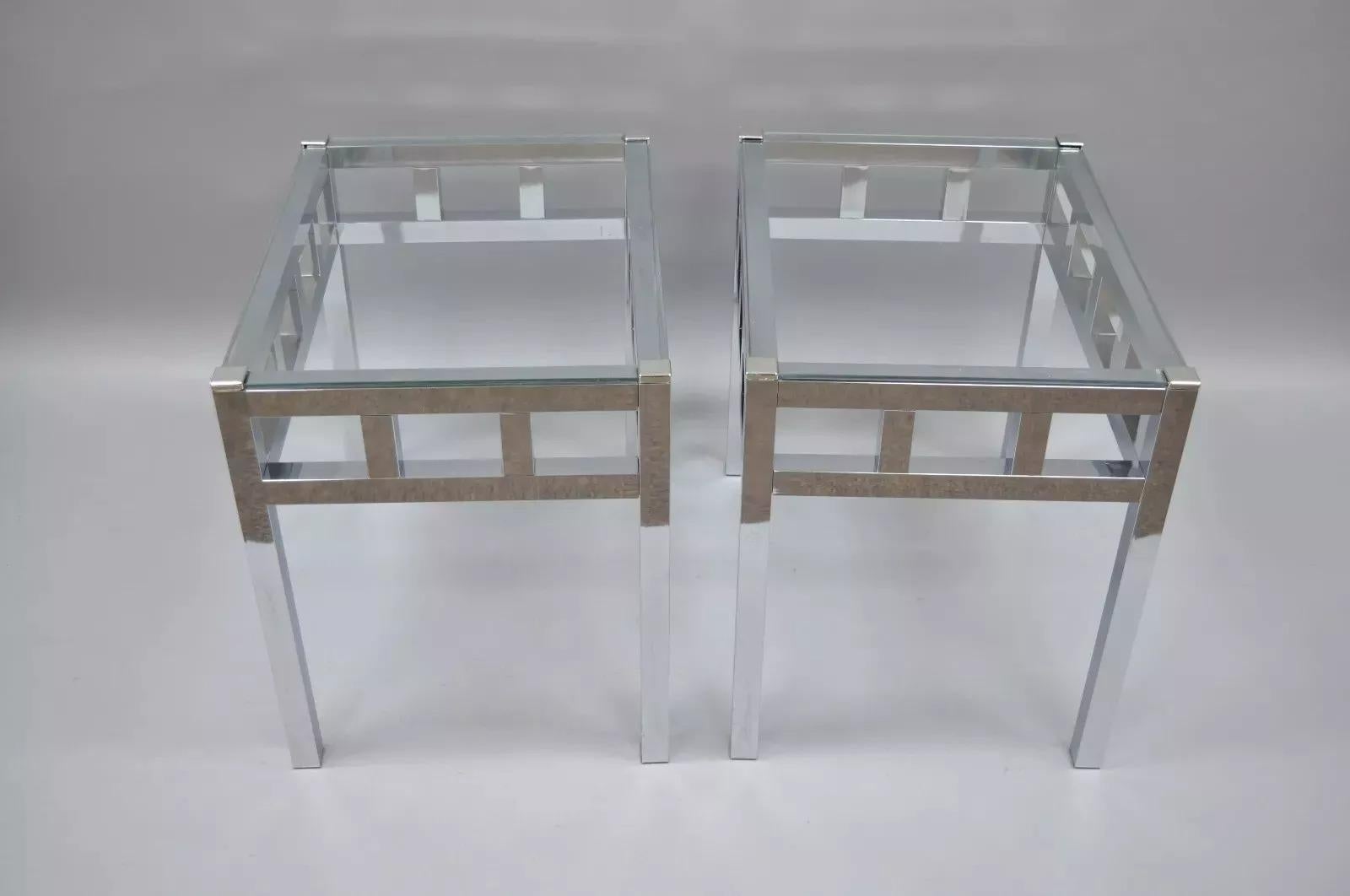 Rechteckige Beistelltische aus Chrom und Glas im Baughman-Stil aus der Mitte des Jahrhunderts – ein Paar (Moderne der Mitte des Jahrhunderts) im Angebot