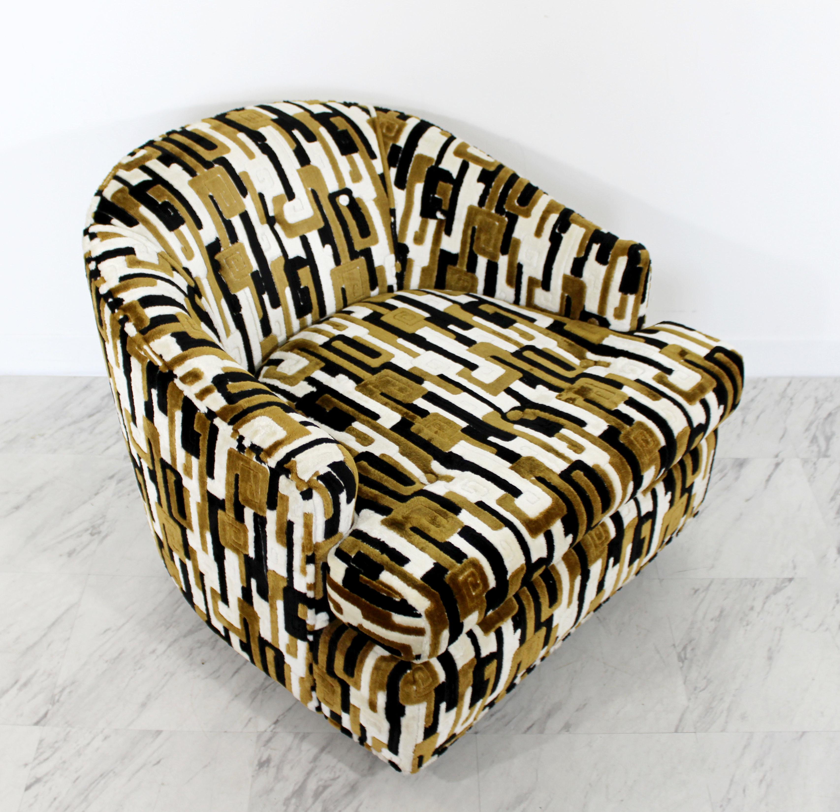 Mid-Century Modern Baughman Tub Lounge Chair Lenor Larsen Fabric 1970s In Good Condition In Keego Harbor, MI