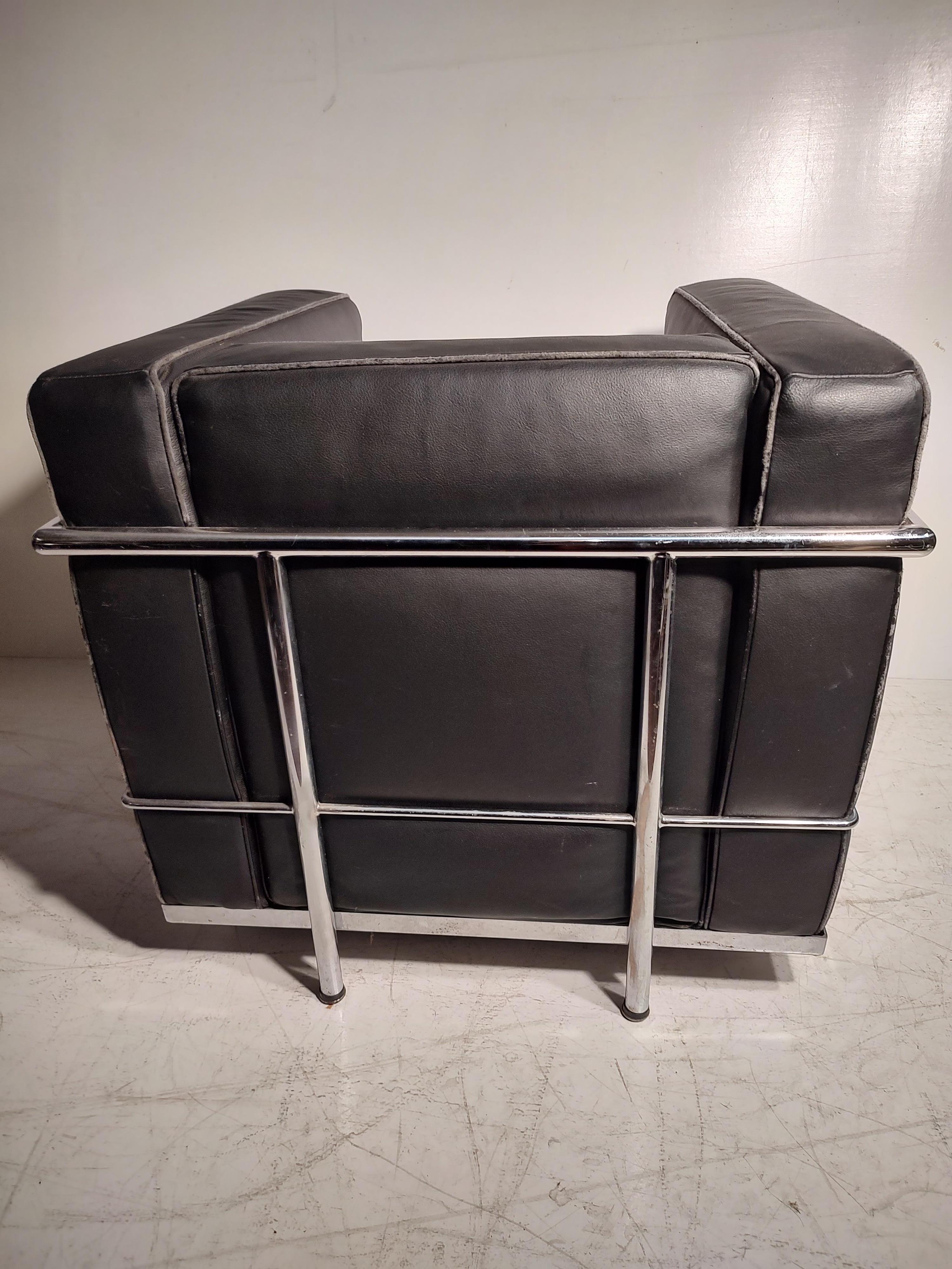 Mid-20th Century Mid-Century Modern Bauhaus Style Club Chair by Le Corbusier LC2