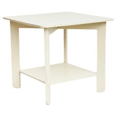 Mesa de centro lacada en blanco de estilo Bauhaus moderno de mediados de siglo, hacia 1960