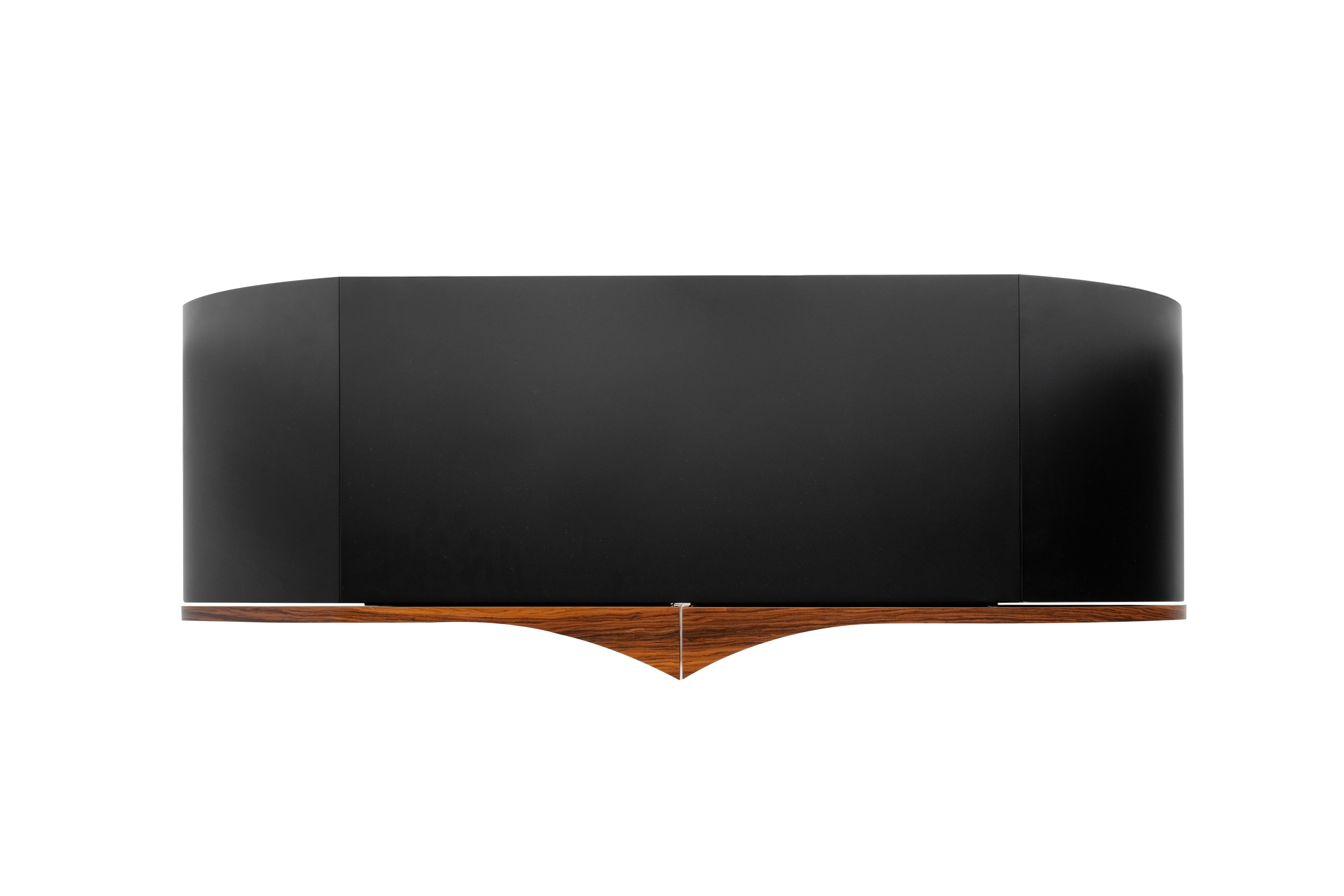 Consola moderna de mediados de siglo Beans, madera de hierro, hecha a mano Portugal by Greenapple Portugués en venta