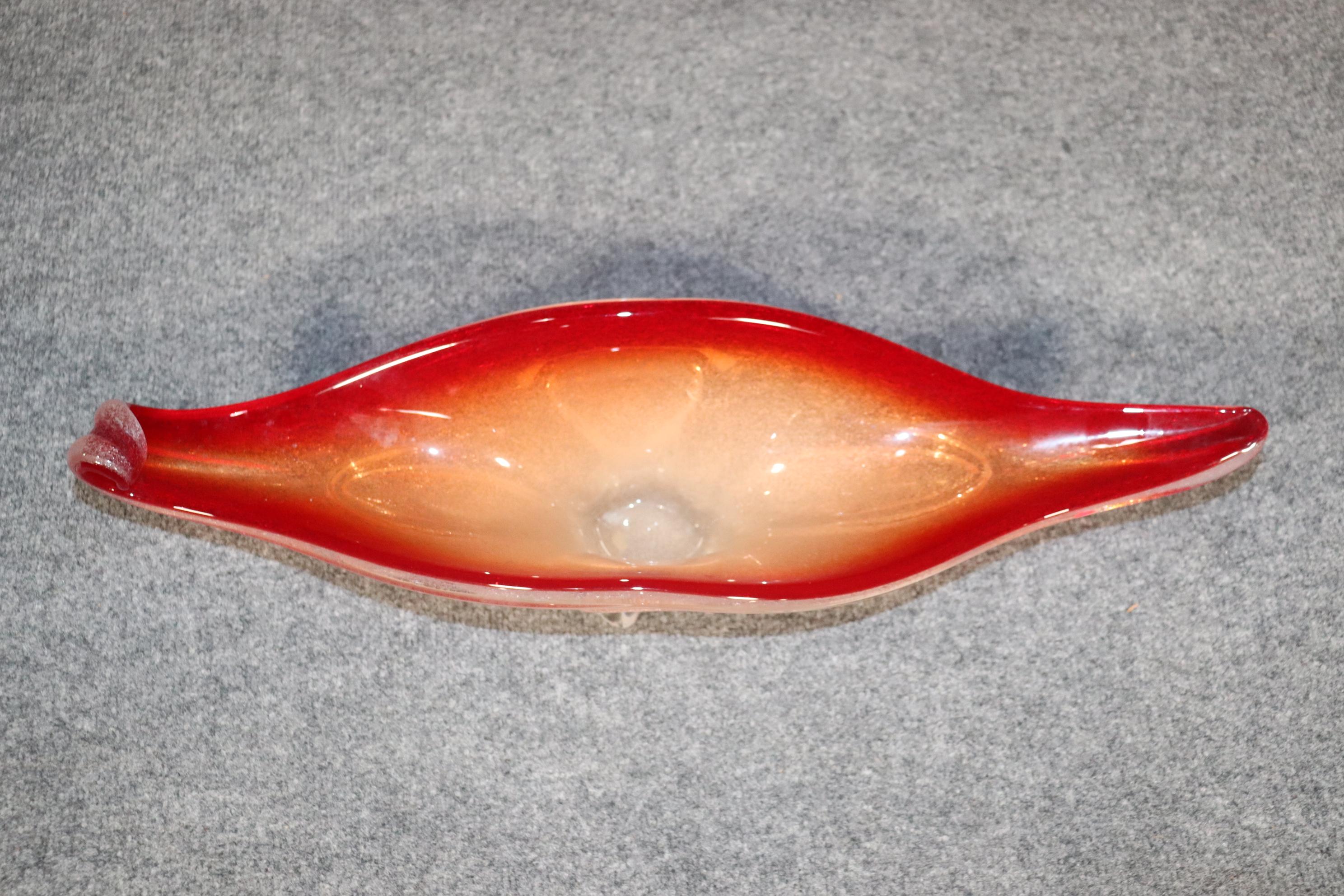 20th Century Mid-Century Modern Beautiful Italian Murano Glass Freeform Red Bowl Centerpiece For Sale