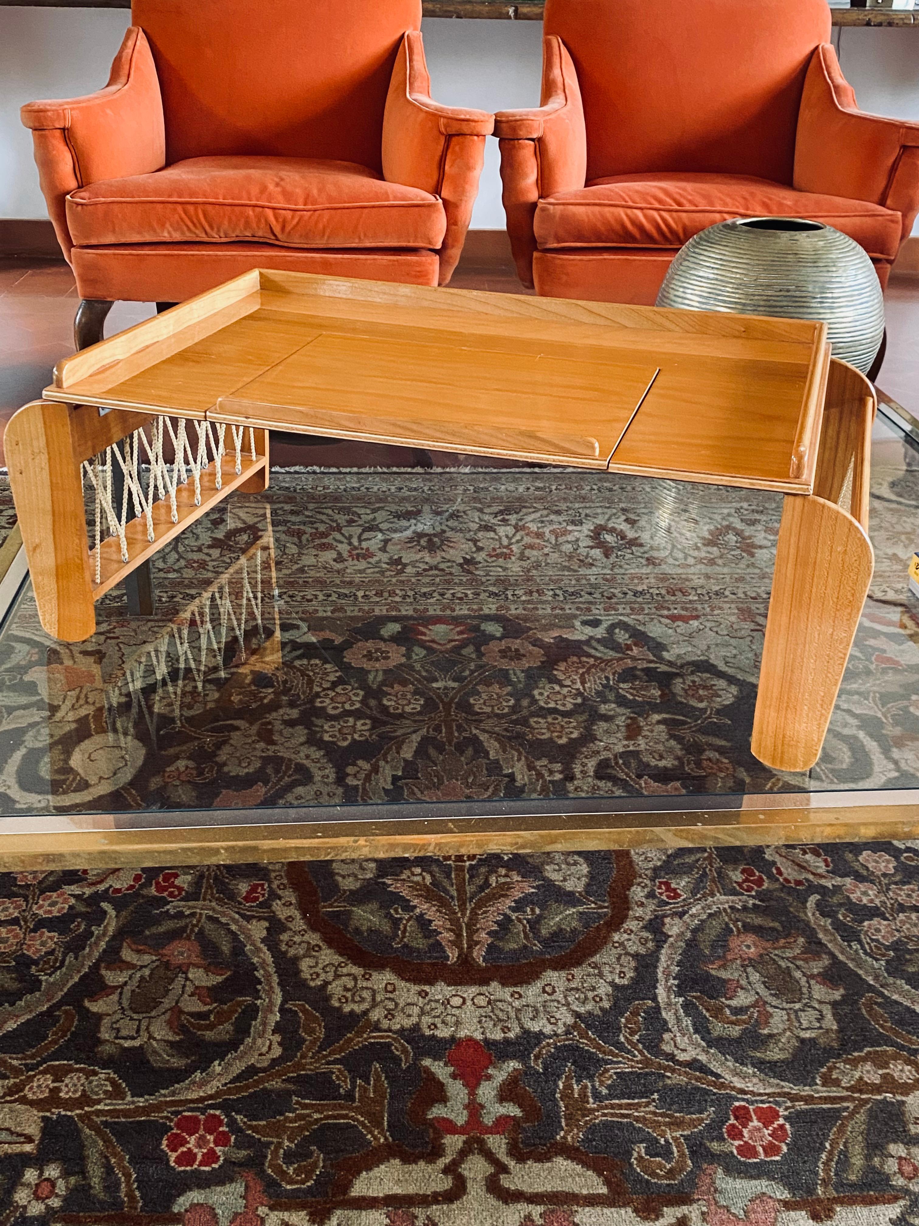 Italian Mid-century modern bed tray, F.lli Reguitti Italy 1960s For Sale