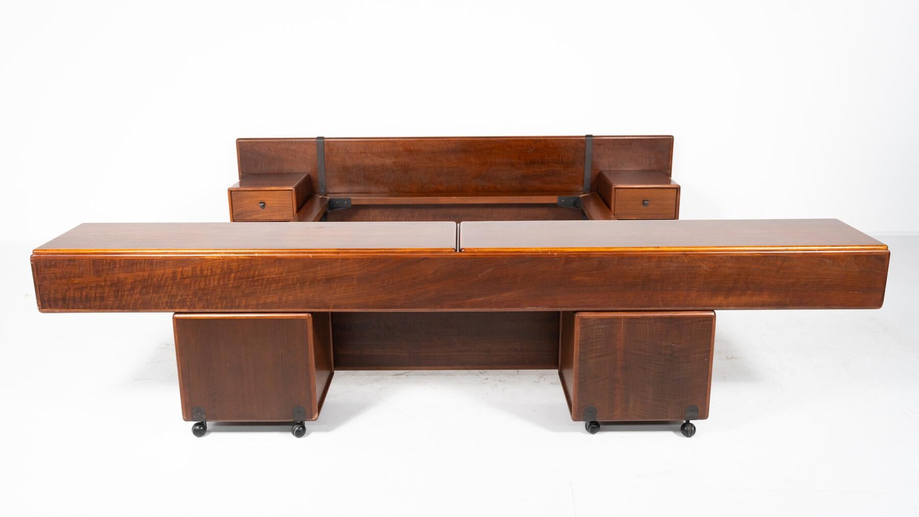 Mid-Century Modern Bed with Nightstands by Fabio Lenci for Bernini, Italy, 1970s For Sale 1