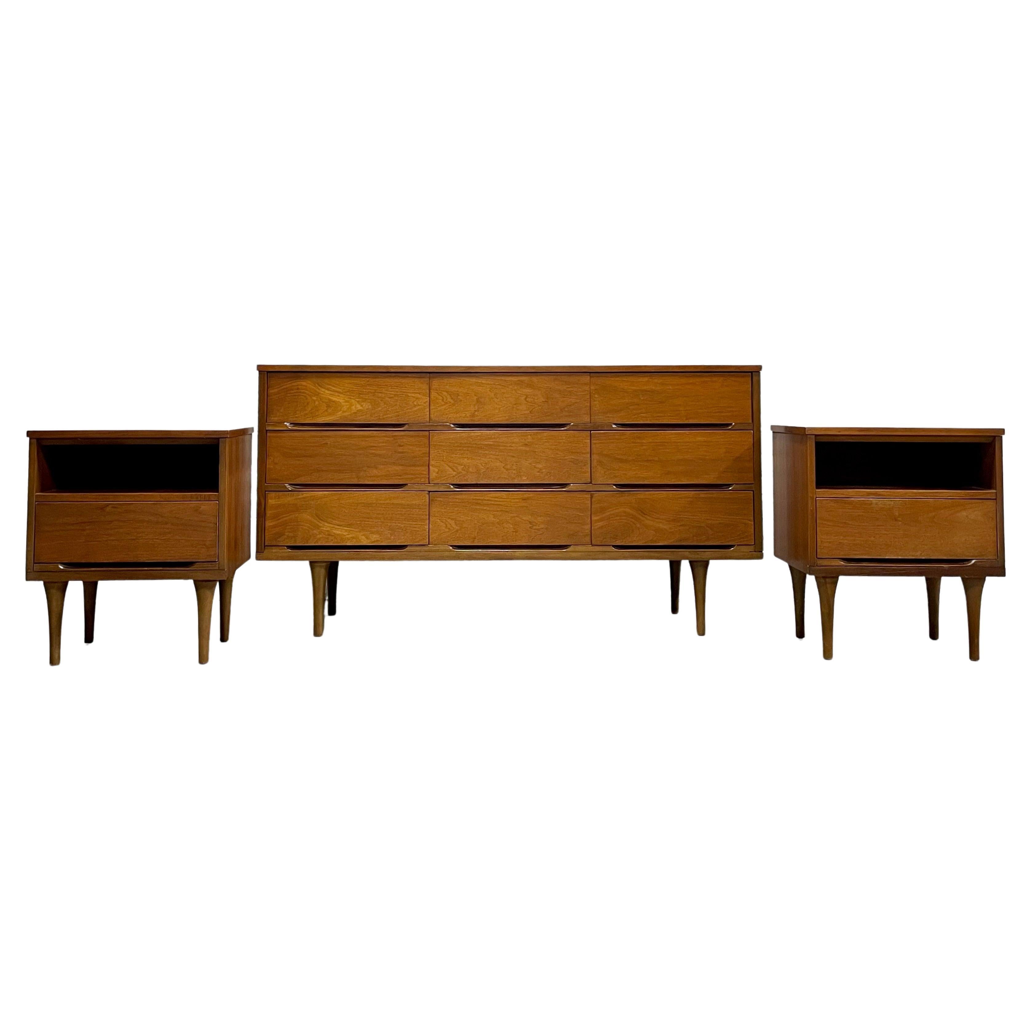 Mid Century Modern Bedroom Set - Long Dresser / Sideboard + Nightstands, c. 1960
