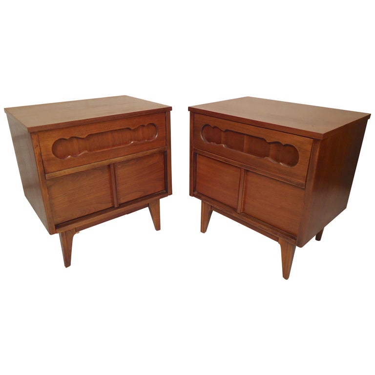 MidCentury Modern Bedside Tables For Sale at 1stDibs mcm nightstand