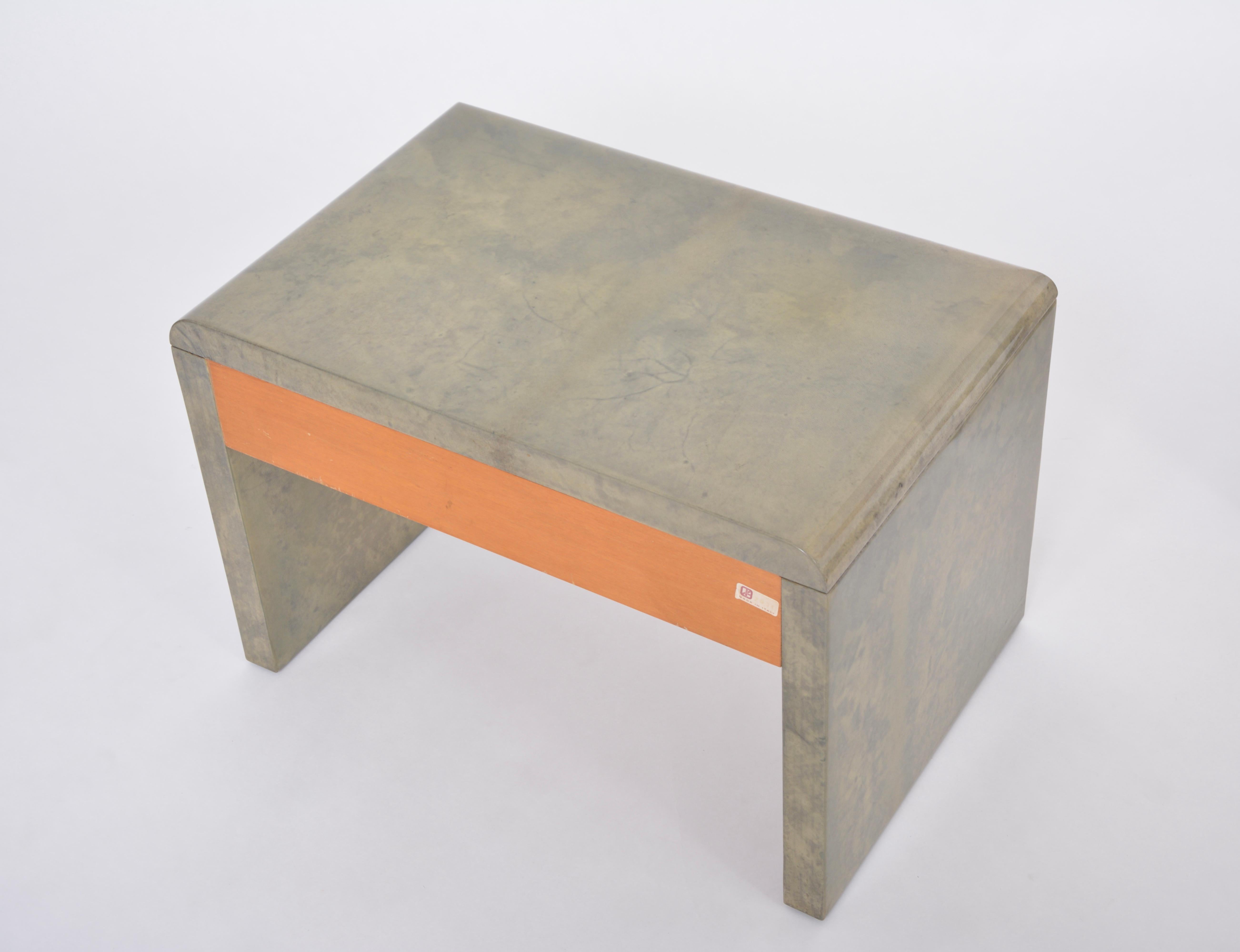 Goatskin Mid-Century Modern Bedside Tables Made of Laquered Goat Skin by Aldo Tura For Sale