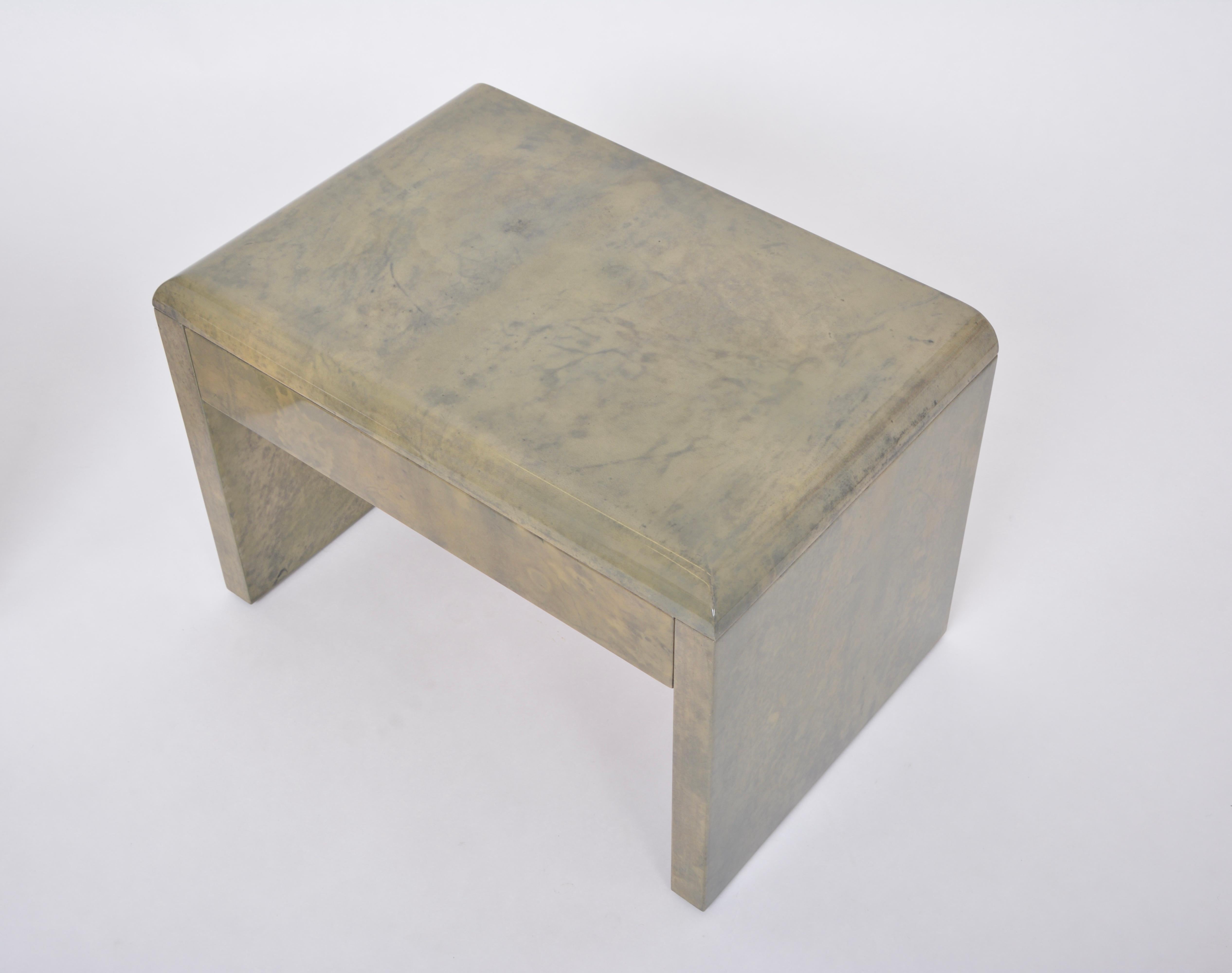 Mid-Century Modern Bedside Tables Made of Laquered Goat Skin by Aldo Tura For Sale 1