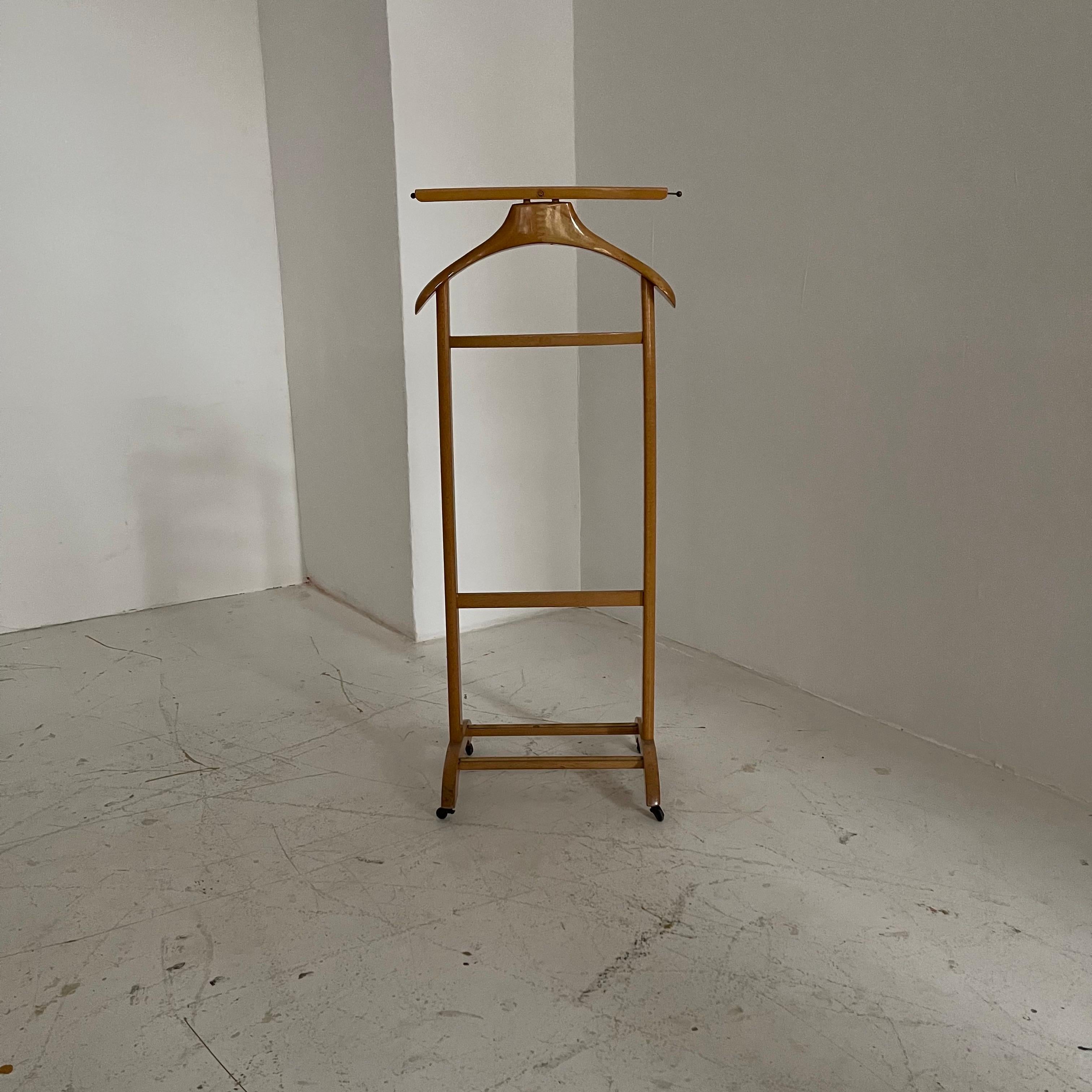 Mid-Century Modern Beech Valet by Fratelli Reguitti, Italy, 1960 For Sale 3
