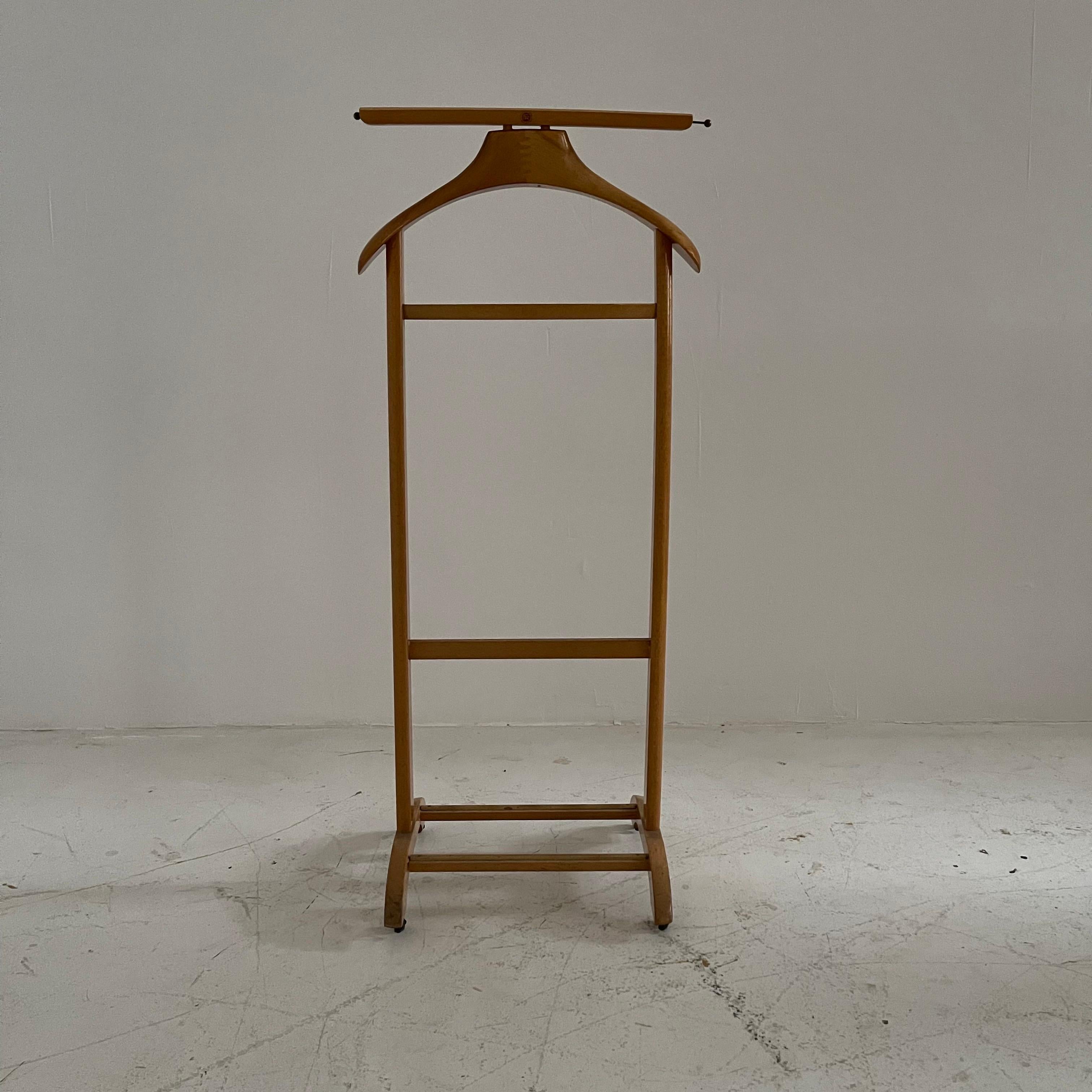 Mid-Century Modern Beech Valet by Fratelli Reguitti, Italy, 1960 For Sale 7