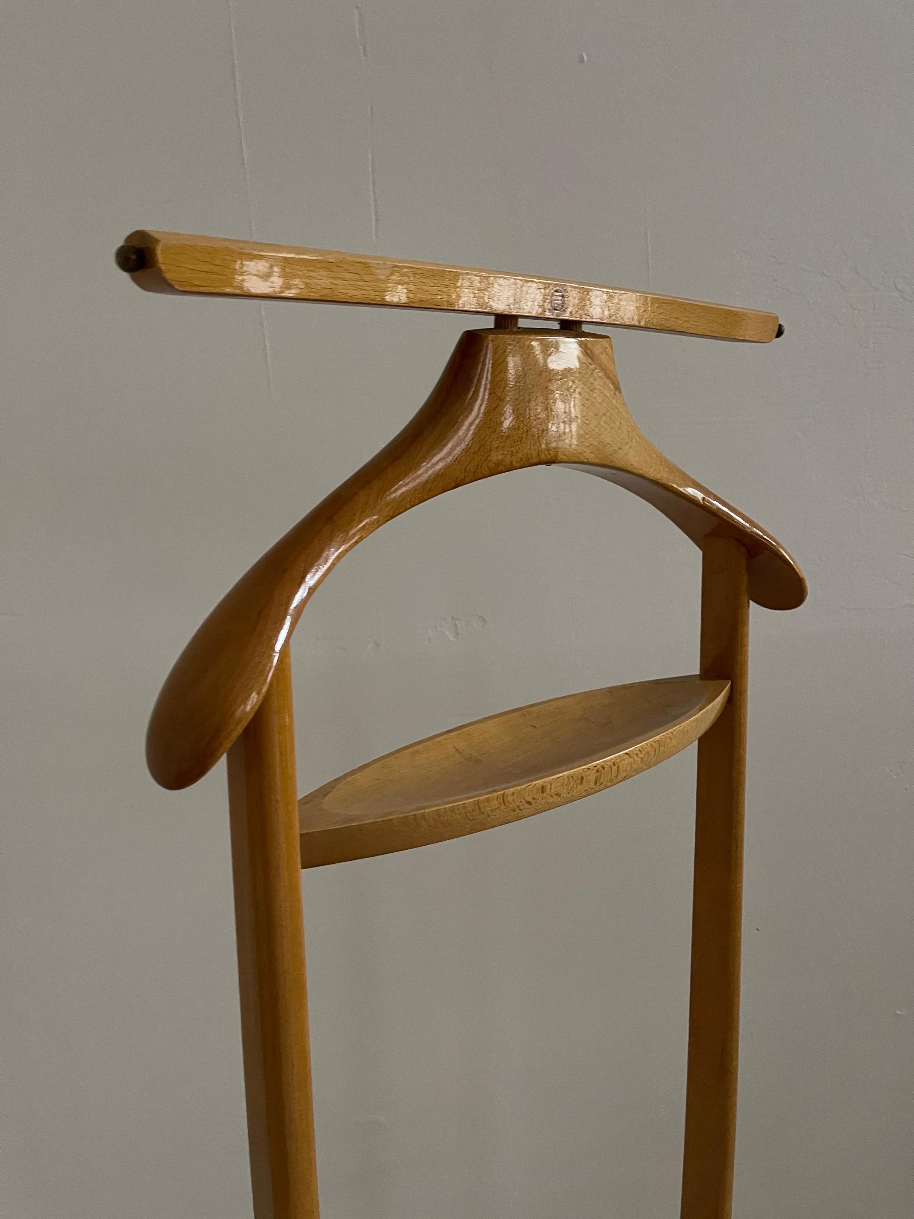 Mid-Century Modern Beech Valet by Fratelli Reguitti, Italy, 1960 For Sale 1