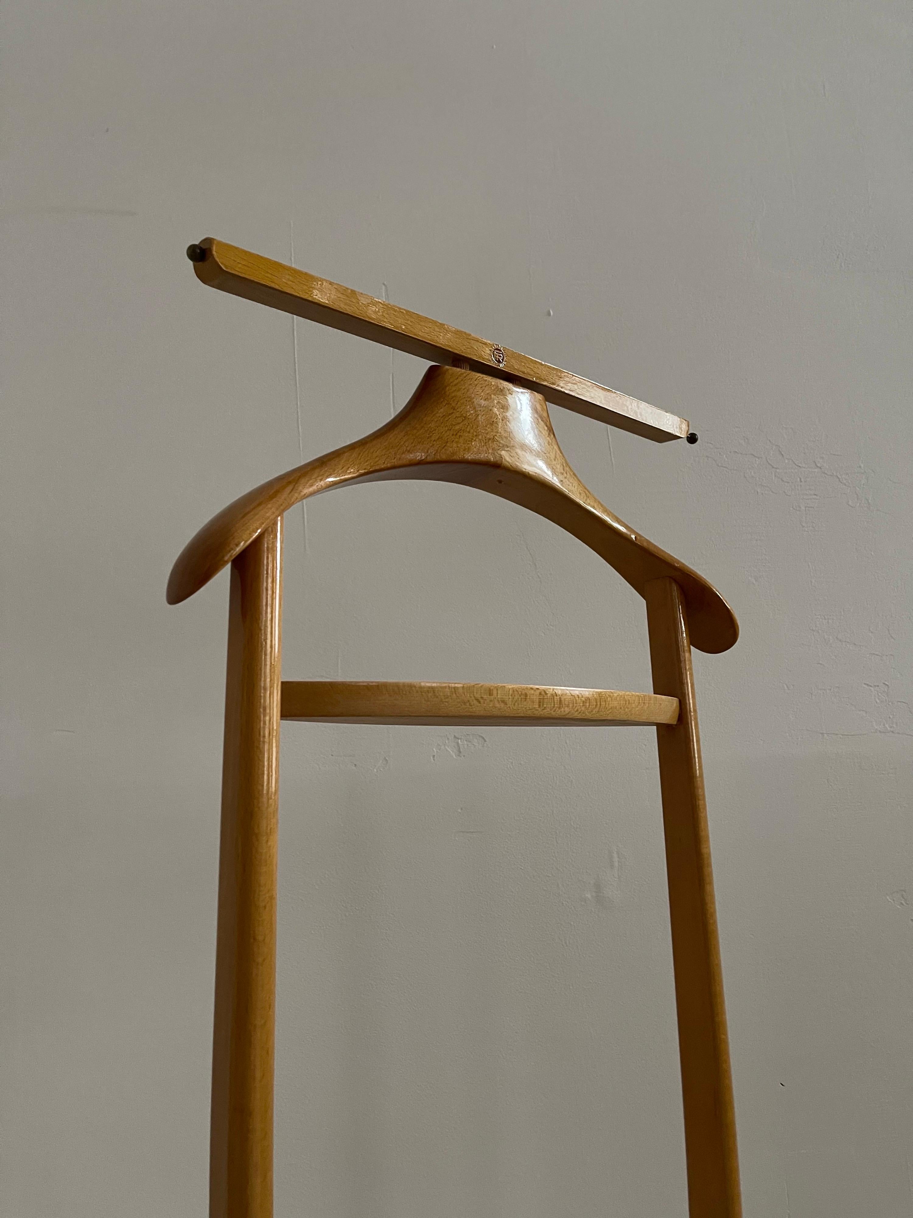 Mid-Century Modern Beech Valet by Fratelli Reguitti, Italy, 1960 For Sale 2