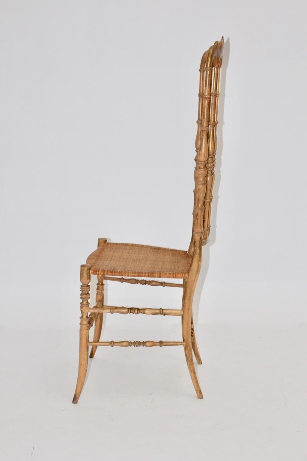 Mid-Century Modern Beechwood Chiavari Chair 1940s Italy For Sale 4