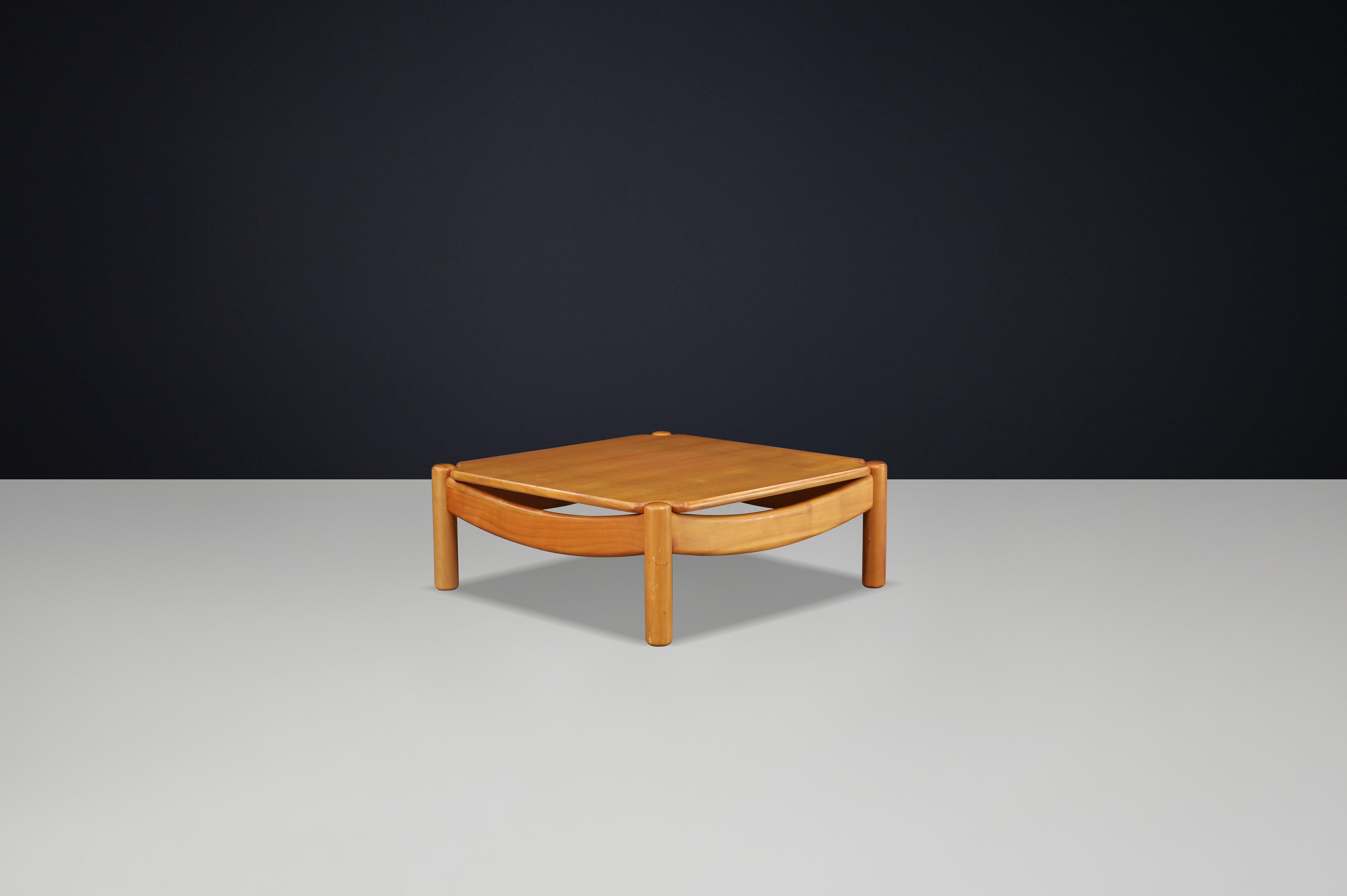 Moderner Couchtisch aus Buchenholz von Carl Straub, Deutschland, 1960er Jahre im Angebot 4