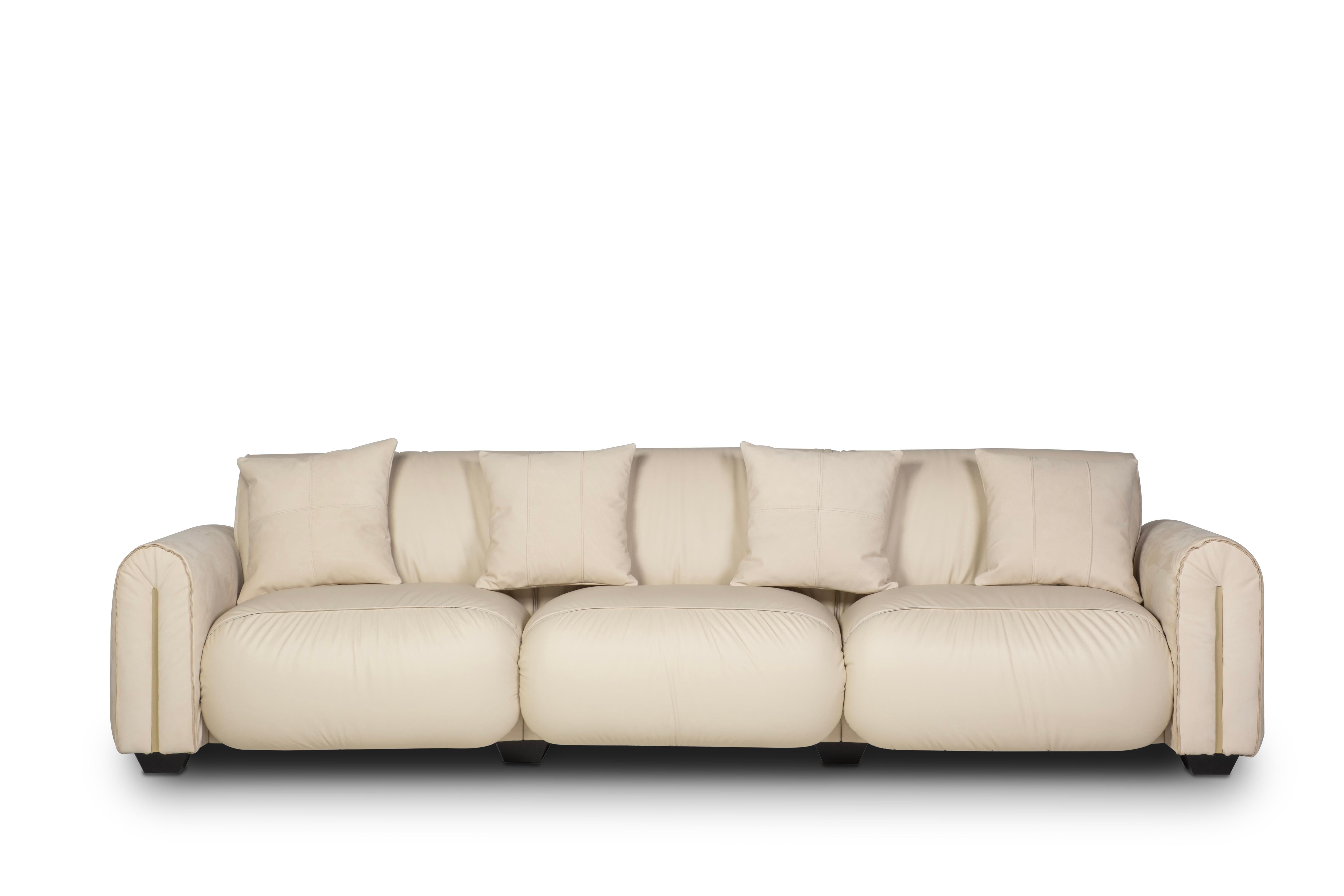 Mid-Century Modern Beijinho Sofa, Beige Nubukleder, Handgefertigt von Greenapple (Gebürstet) im Angebot