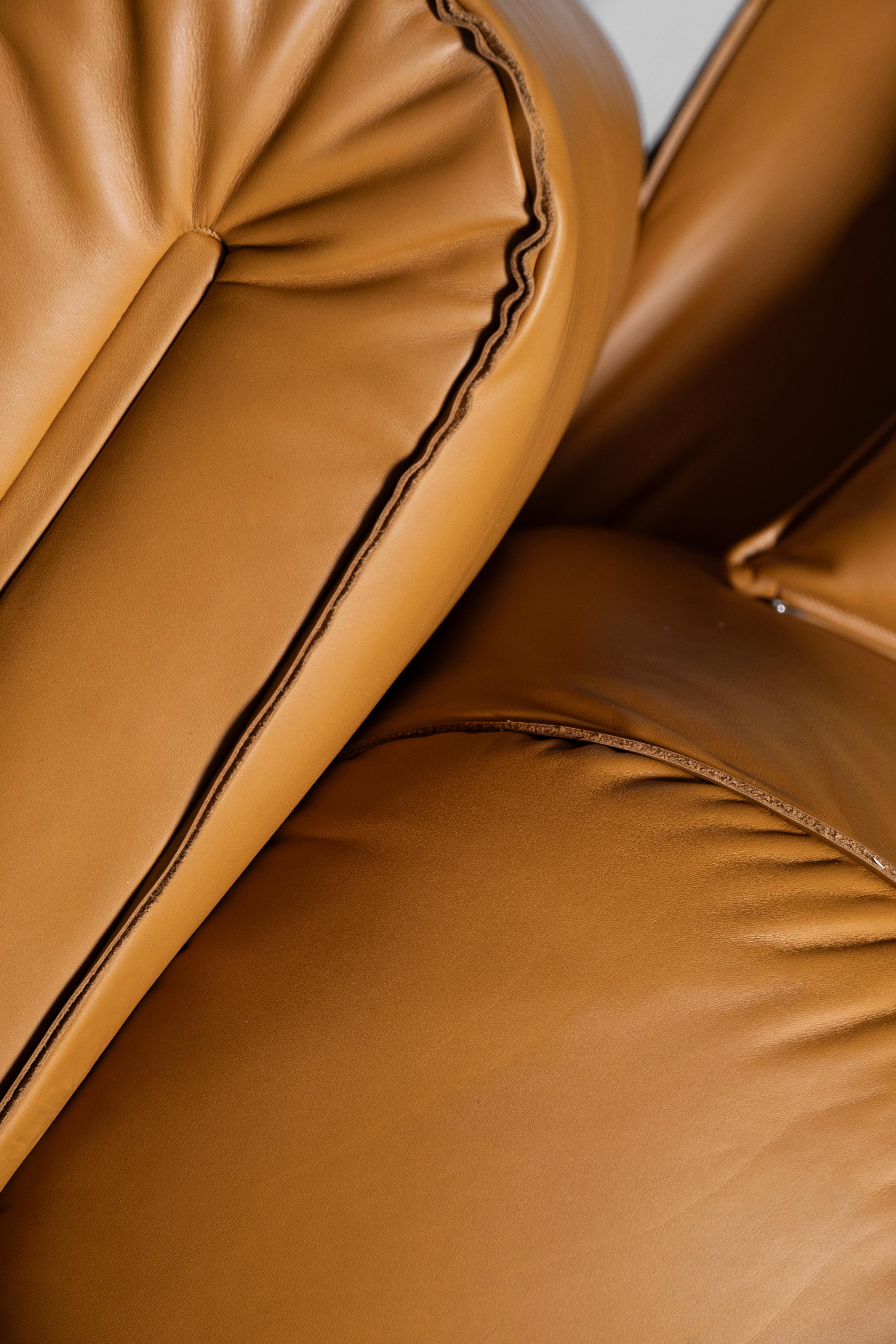 Mid-Century Modern Beijinho Sofa, Camel Italian Leather, Handmade by Greenapple For Sale 7