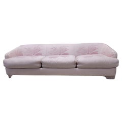 Sofá moderno de mediados de siglo estilo Bellini con fondo iluminado By Weiman For Upholstery