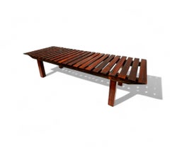 Panchine moderne del Medioevo