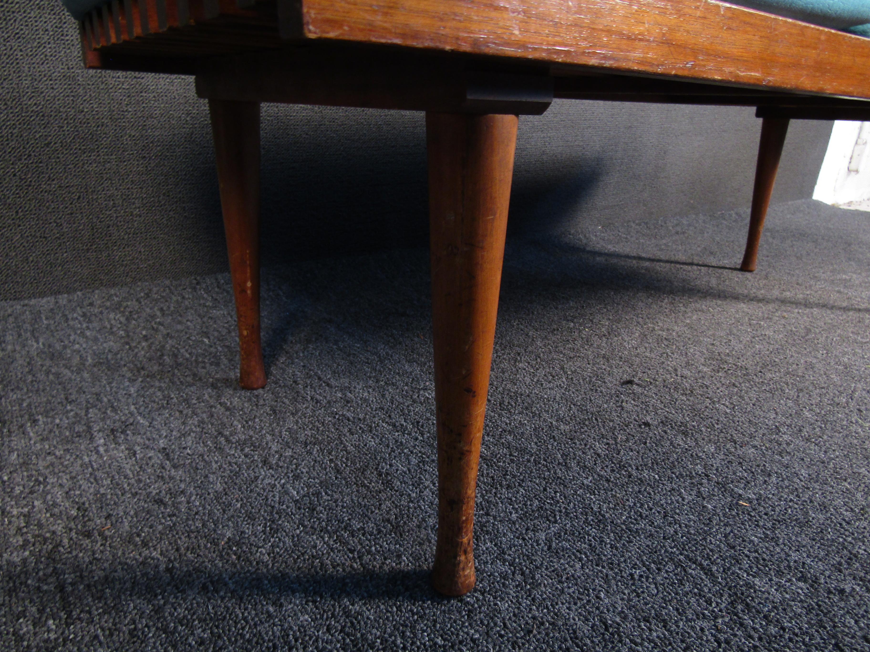 20th Century Mid-Century Modern Bench in Walnut