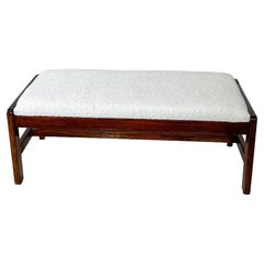 Vintage Mid-Century Modern Bench, Wood and White Boucle Fabric, Italy, 1960s