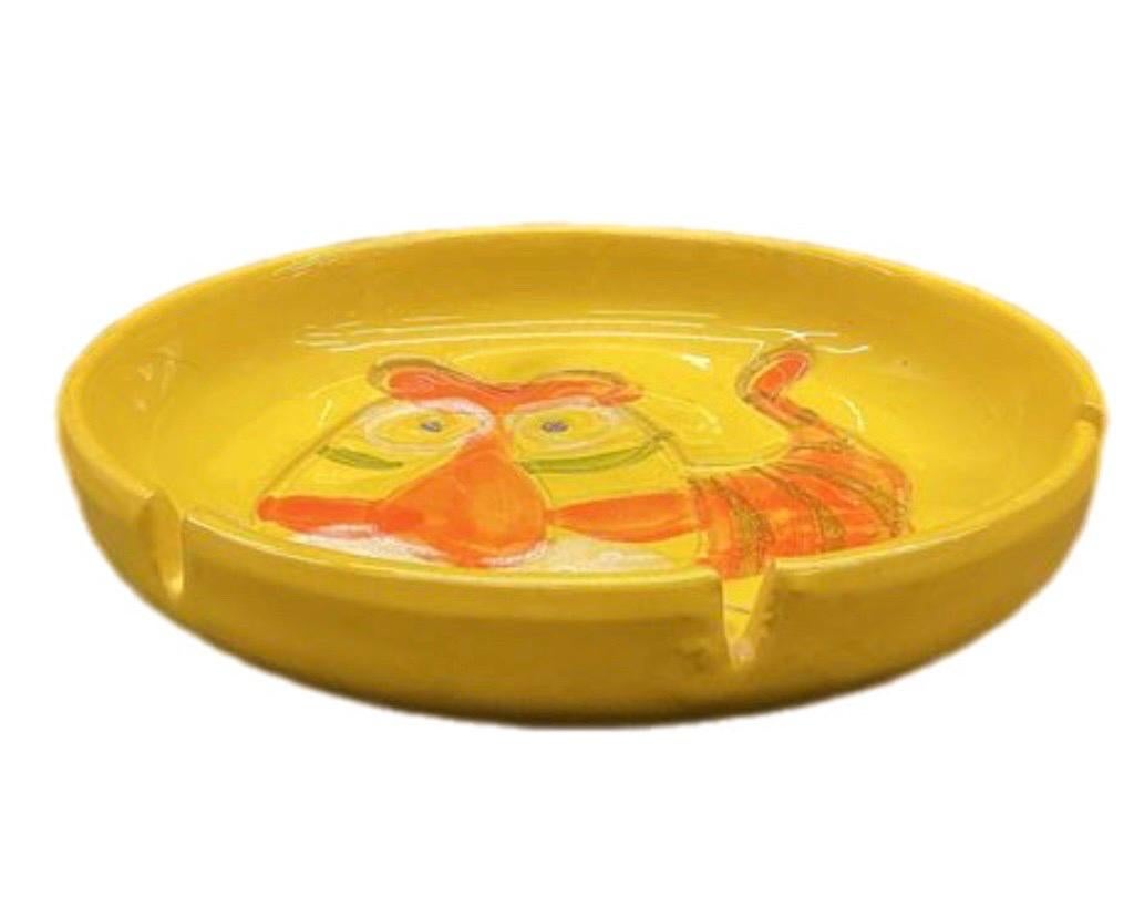 American Mid-Century Modern Bennett Walsh Pacific Stoneware Yellow Tiger Ashtray For Sale