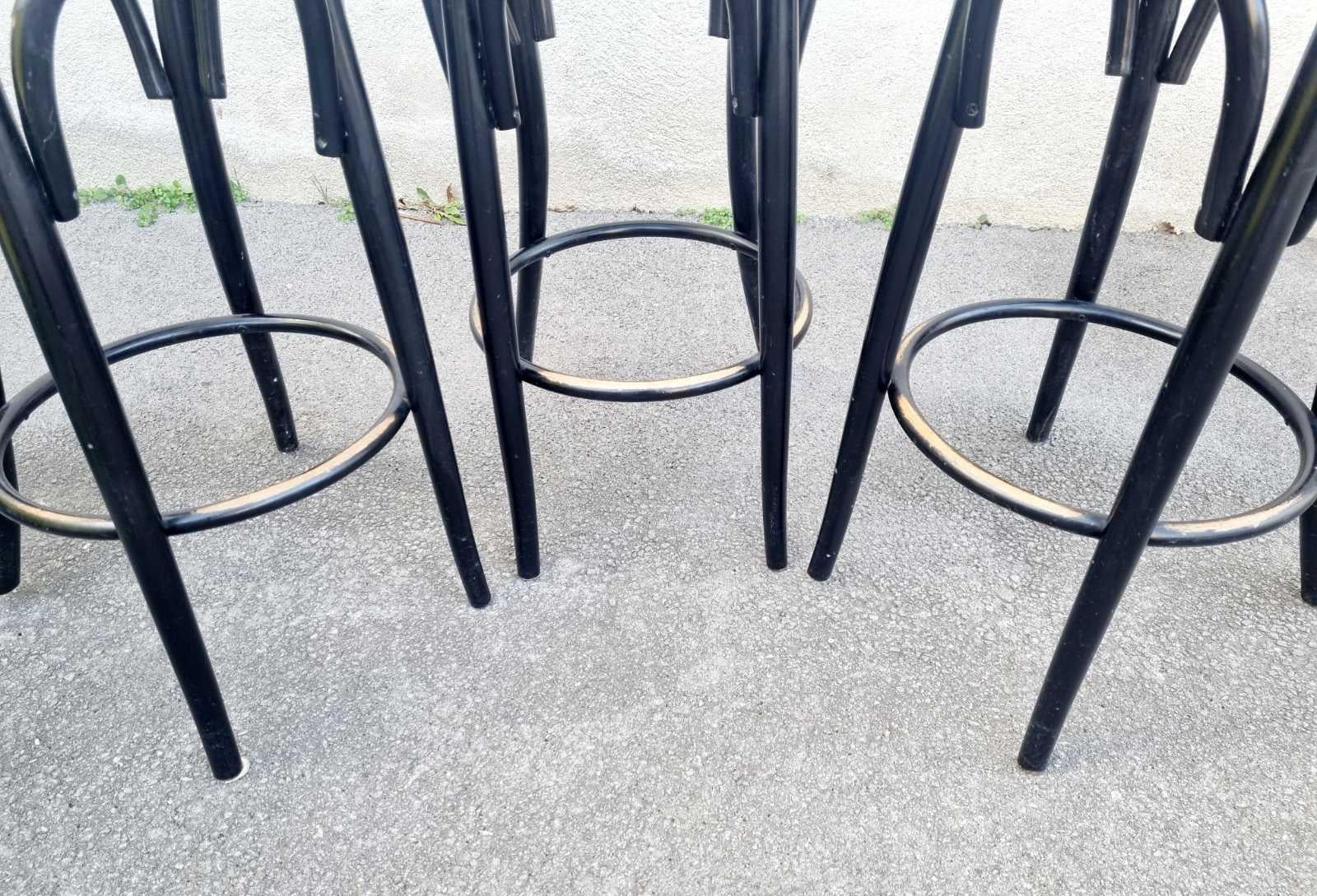 Moderne Barhocker aus Bugholz aus der Mitte des Jahrhunderts im Thonet-Stil, Italien 80er Jahre, 3er-Set, Set im Angebot 6