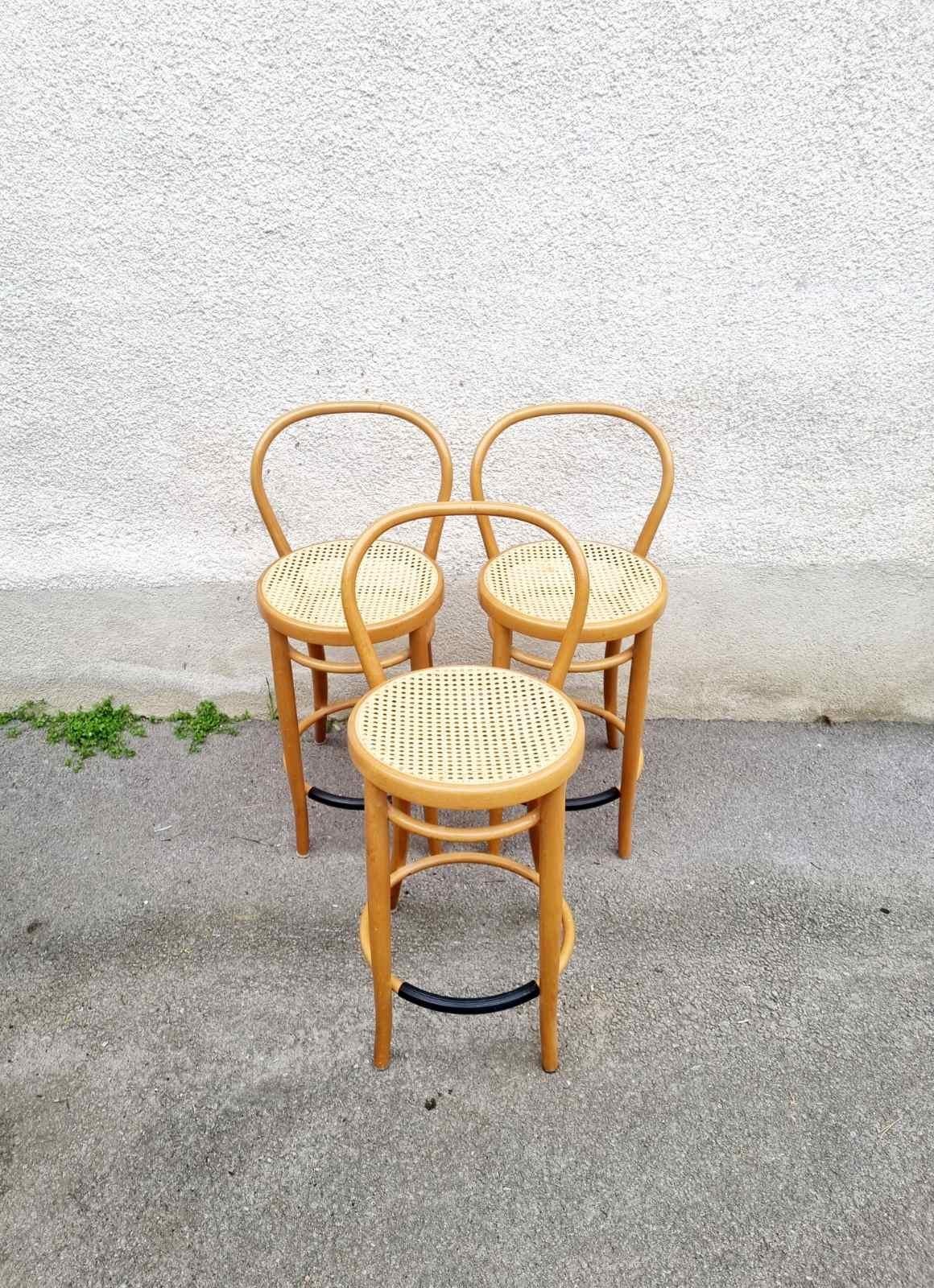 Mid Century Modern Bentwood Bar Stools, Thonet Style Chairs, Italy 80a For Sale 4