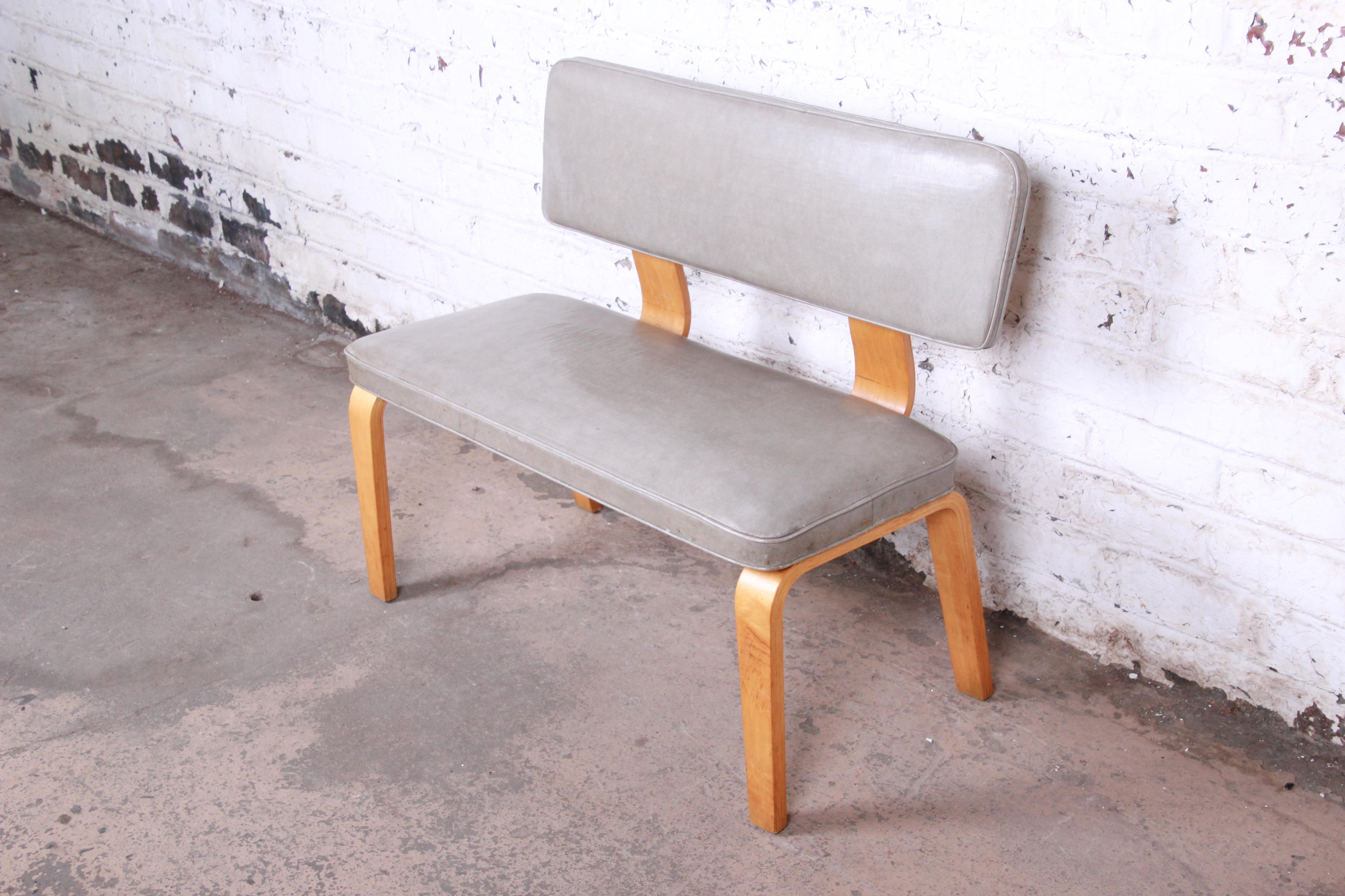 American Mid-Century Modern Bentwood Bench Attributed to Thonet
