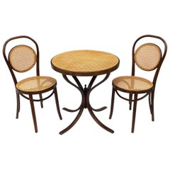 Set di sedie e tavoli da pranzo in legno di bentwood moderno del metà del secolo dopo Michael Thonet