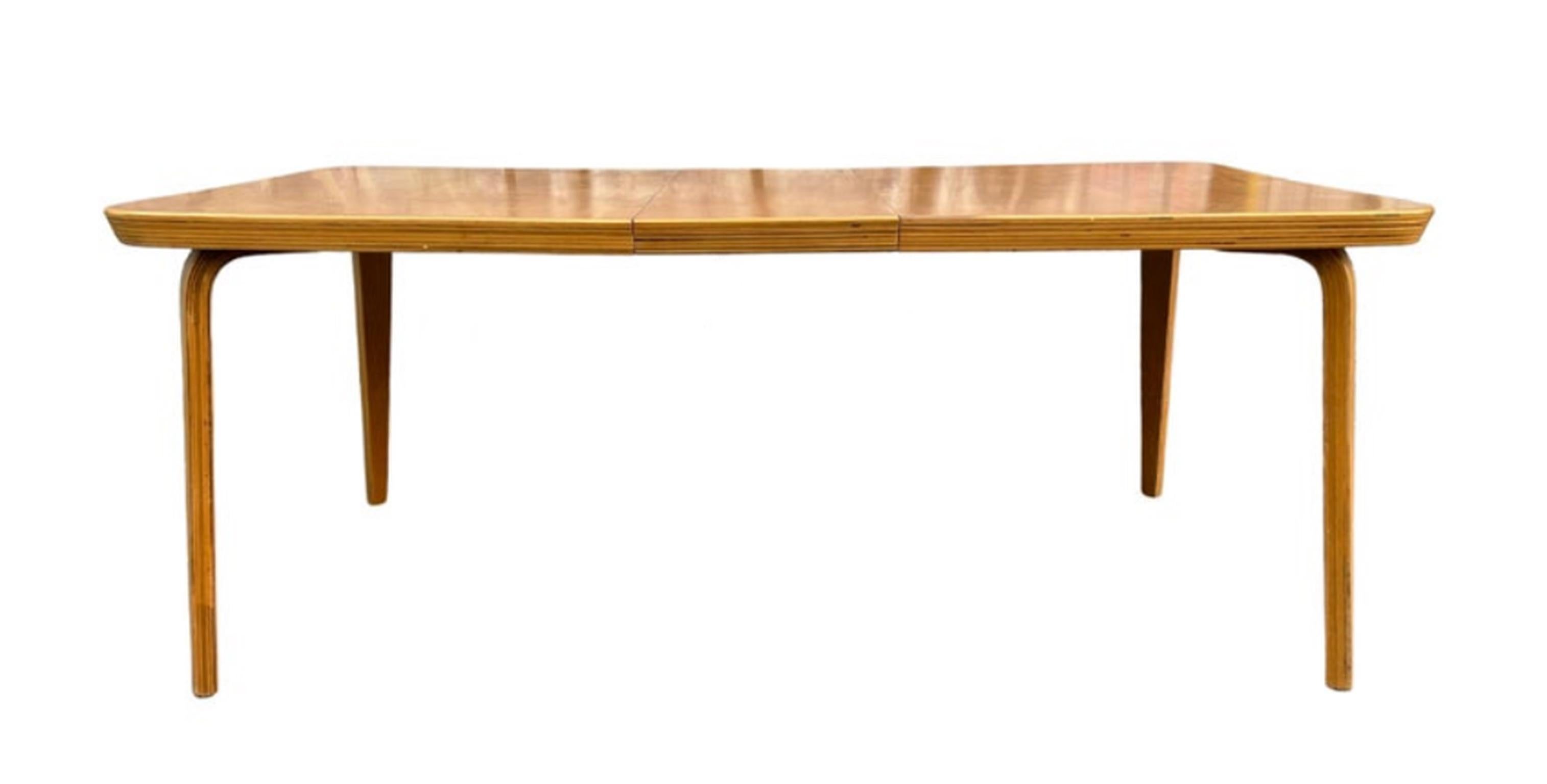 Midcentury Unique Birch rounded corner extension dining table with 1 leaf. All blonde birch with steamed bentwood legs. Original blonde finish in great vintage condition. Very well built solid Dining table. Style of Alvar Aalto / Thonet. Located In
