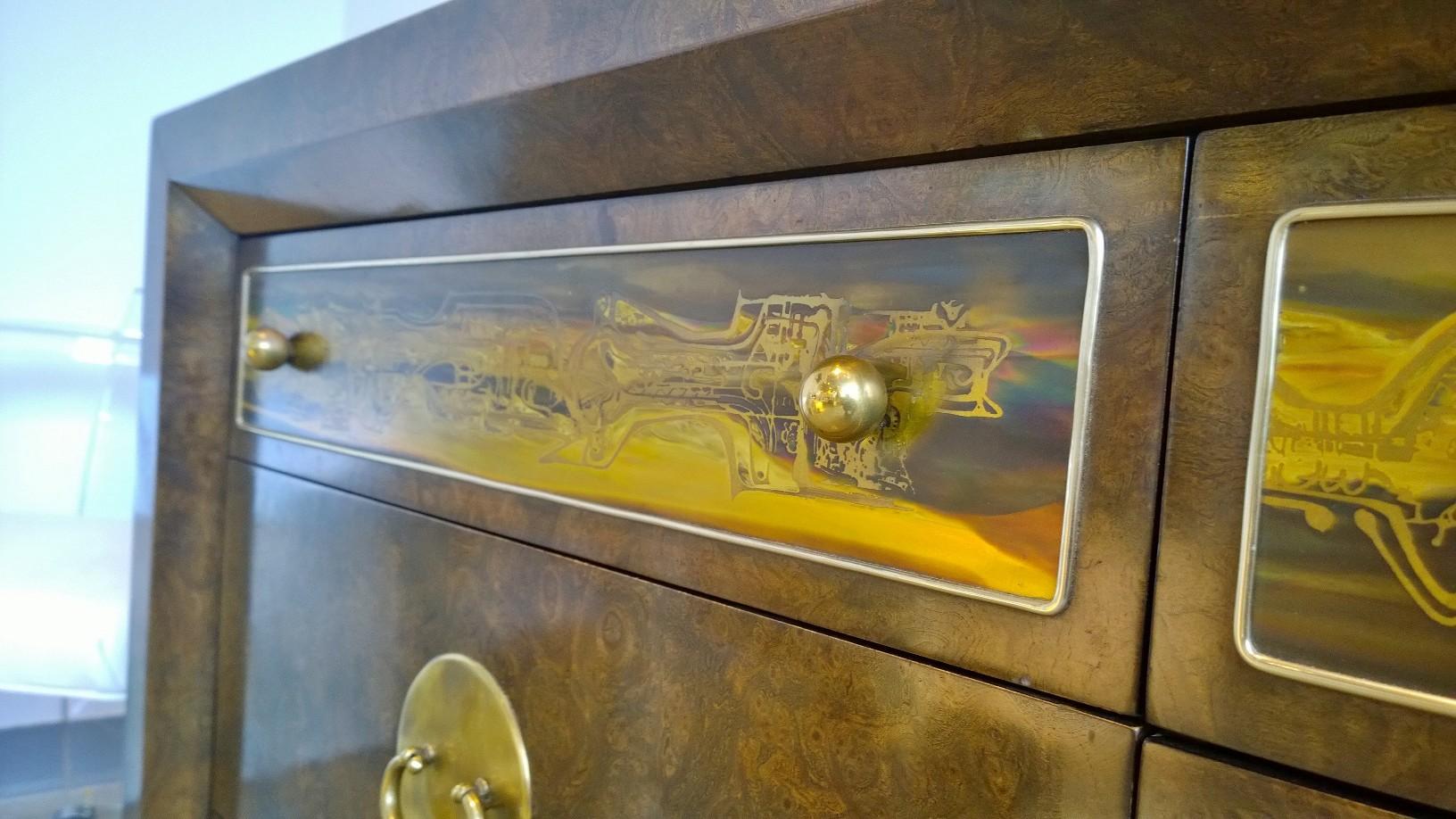 Bernhard Rohne Burl Wood, Brass Hardware with Etched Brass Dresser / Sideboard In Good Condition For Sale In Houston, TX