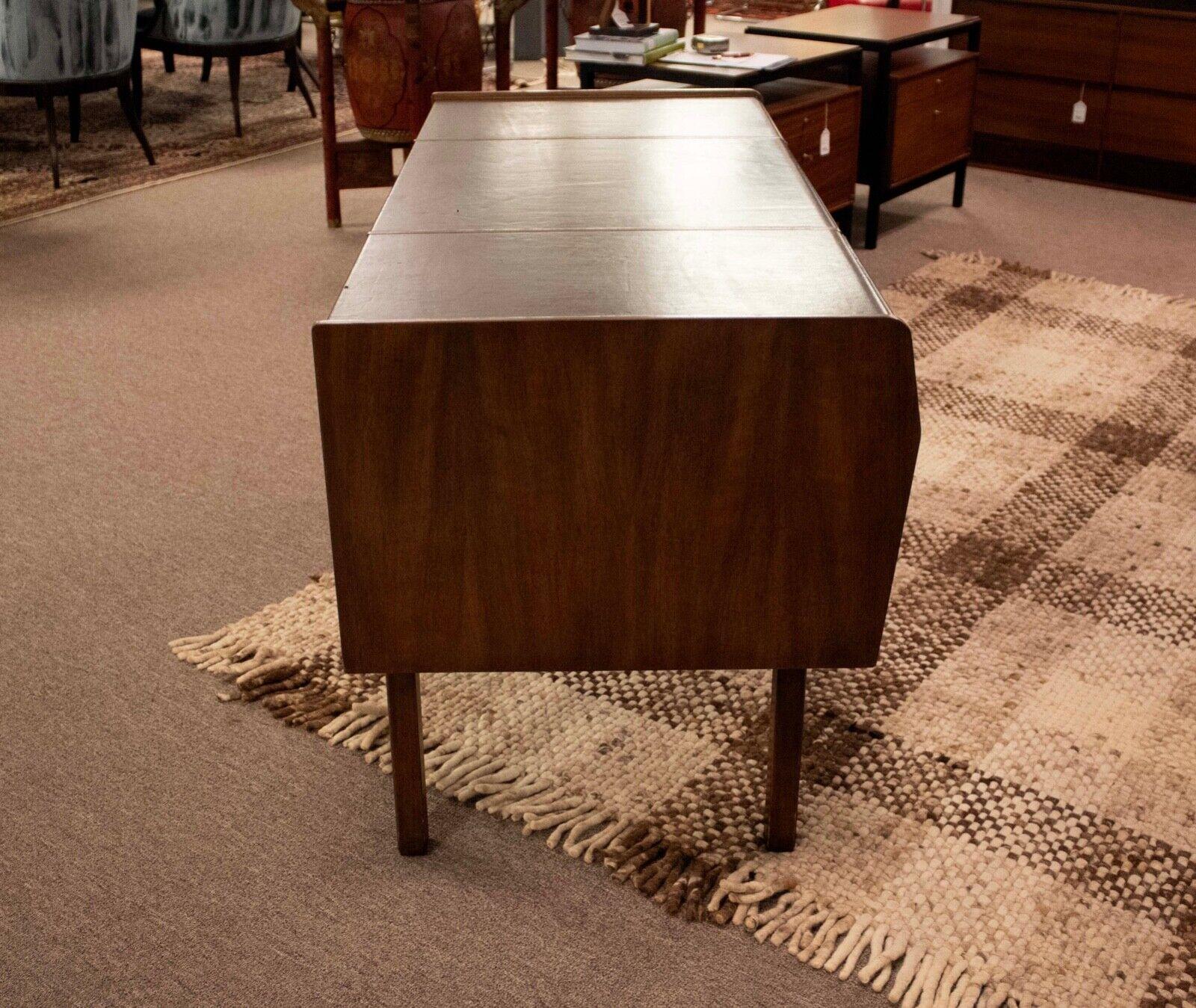 American Mid Century Modern Bert England for Widdicomb Leather Top Desk