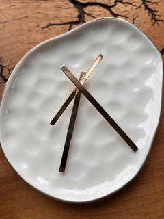 Broche en or jaune 14k à motif abstrait de barre Betty Cooke, du milieu du siècle dernier