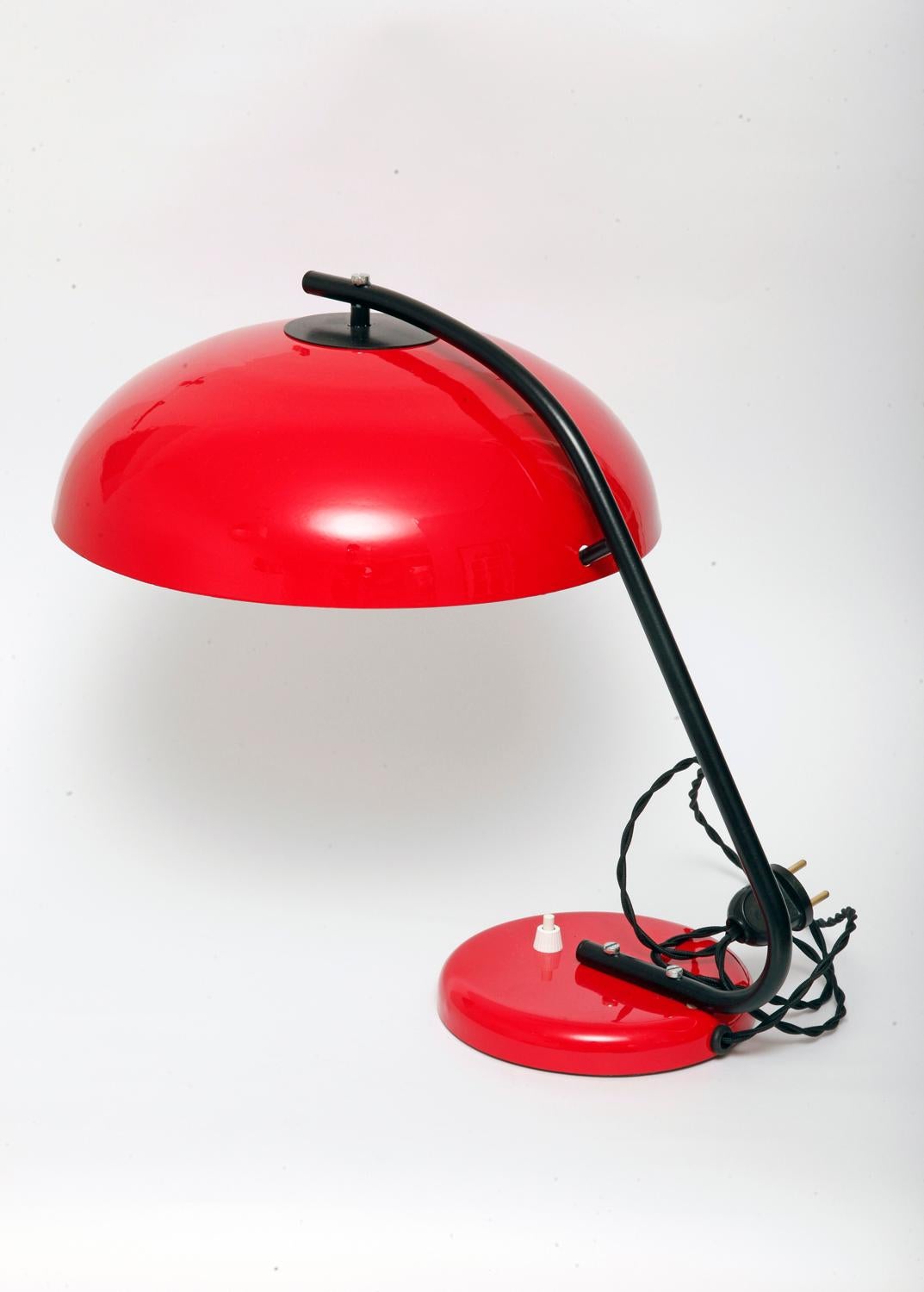 Polish desk lamp from the 1950s of the 20th century after a complete renovation. All made in metal, heavy lamp, solid stable. Renovation has been covered. Newly laid powder coating (just like car paints) on all parts of the lamp. The whole