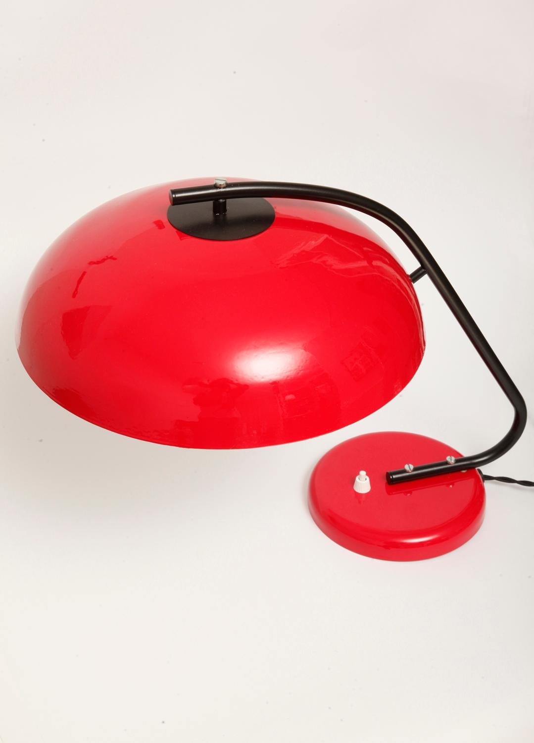 Mid-Century Modern Big Raspberry Desk Lamp, Poland, 1950s (Polnisch) im Angebot