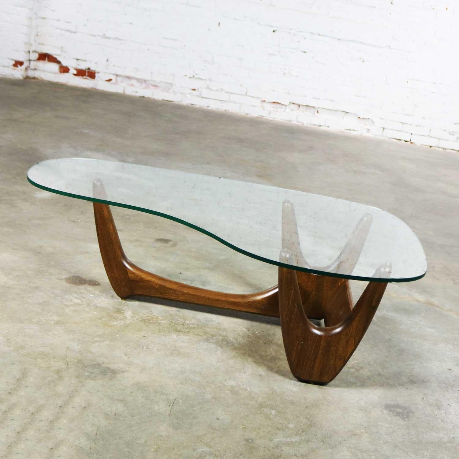 Mid-Century Modern Biomorphic Coffee Table Attributed to Kroehler or Tonk In Good Condition In Topeka, KS