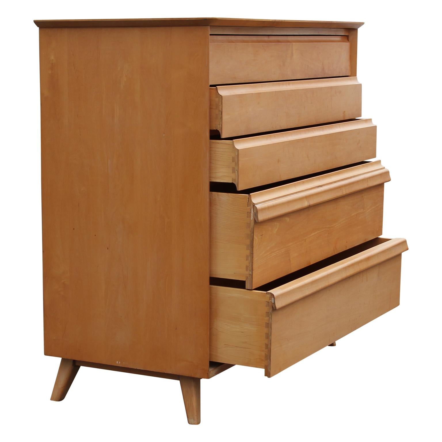 Fantastic Mid-Century Modern 5-drawer birch chest of drawers with louver style drawer pulls from Birchcraft by Baumritter.