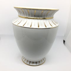 Mid-Century Modern Biscuit Vase by Kaiser Porcelain, circa 1960