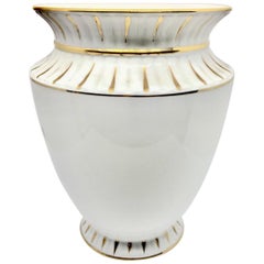 Mid-Century Modern Biscuit Vase by Kaiser Porcelain, circa 1960