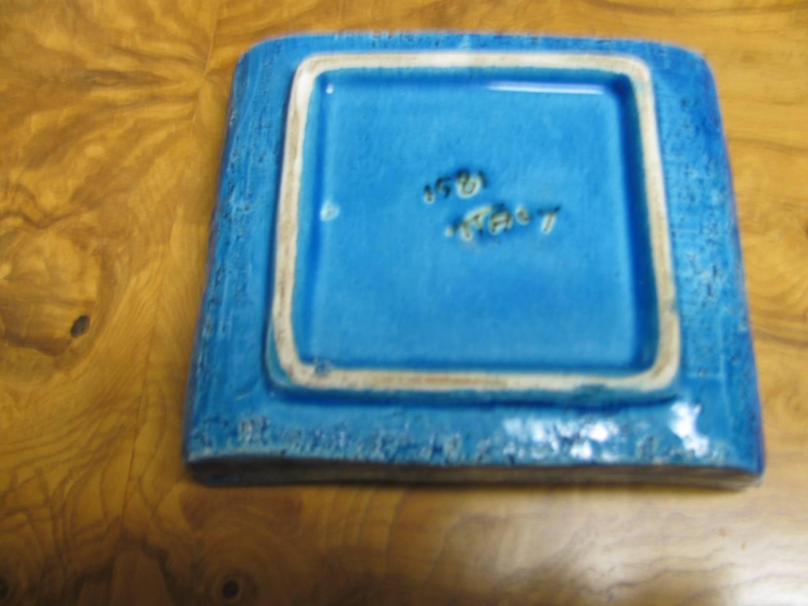 Fabulous midcentury ashtray from Italy by Aldo Londi for Bitossi. Looks to be never used.