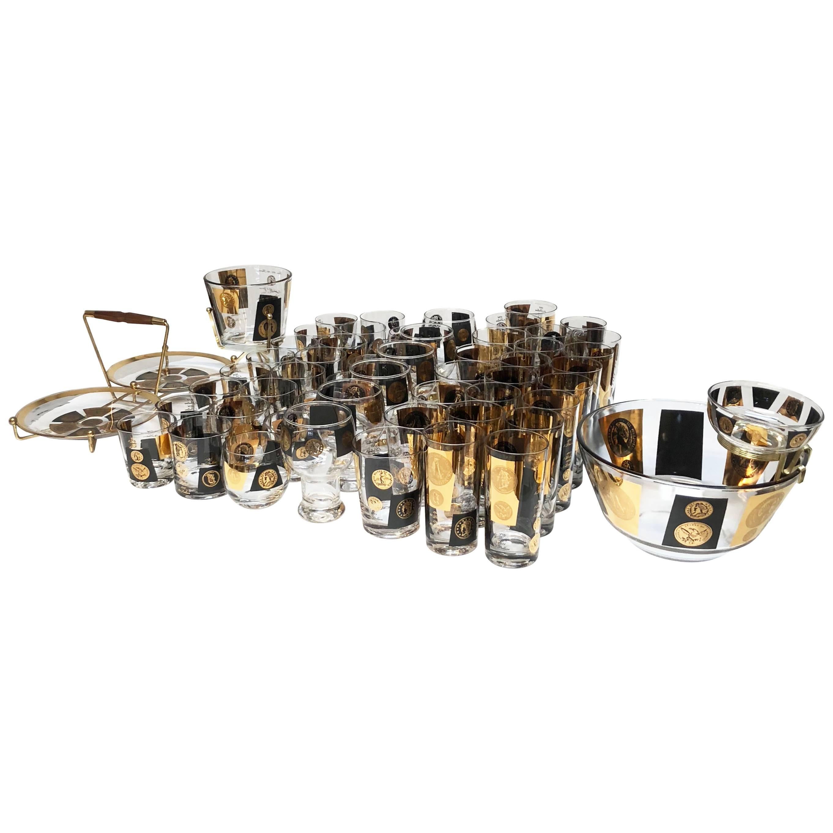 Mid-Century Modern Black and 22-Karat Gold Coin Design Large Glassware Set, Cera For Sale
