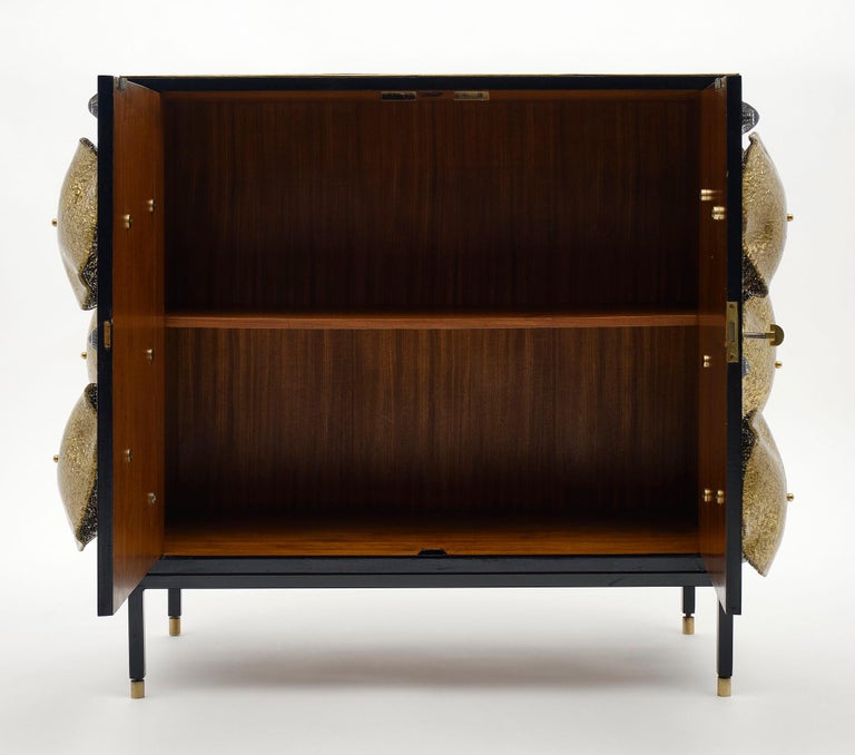 Mid-Century Modern Black and Gold Murano Glass Cabinet For Sale 1