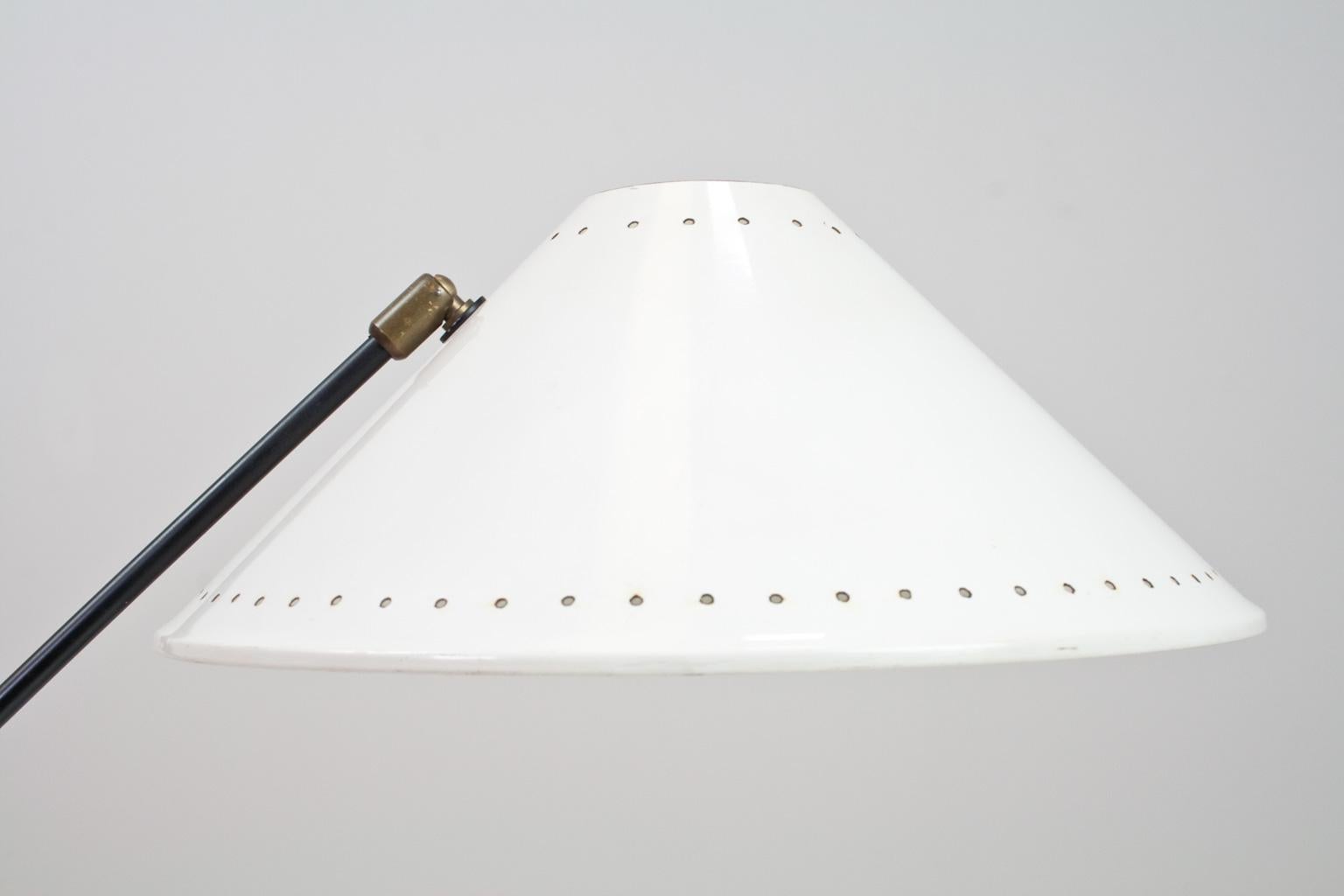 Mid-Century Modern Black and White Industrial Desk Light by Anvia, 1960s In Good Condition For Sale In Beek en Donk, NL
