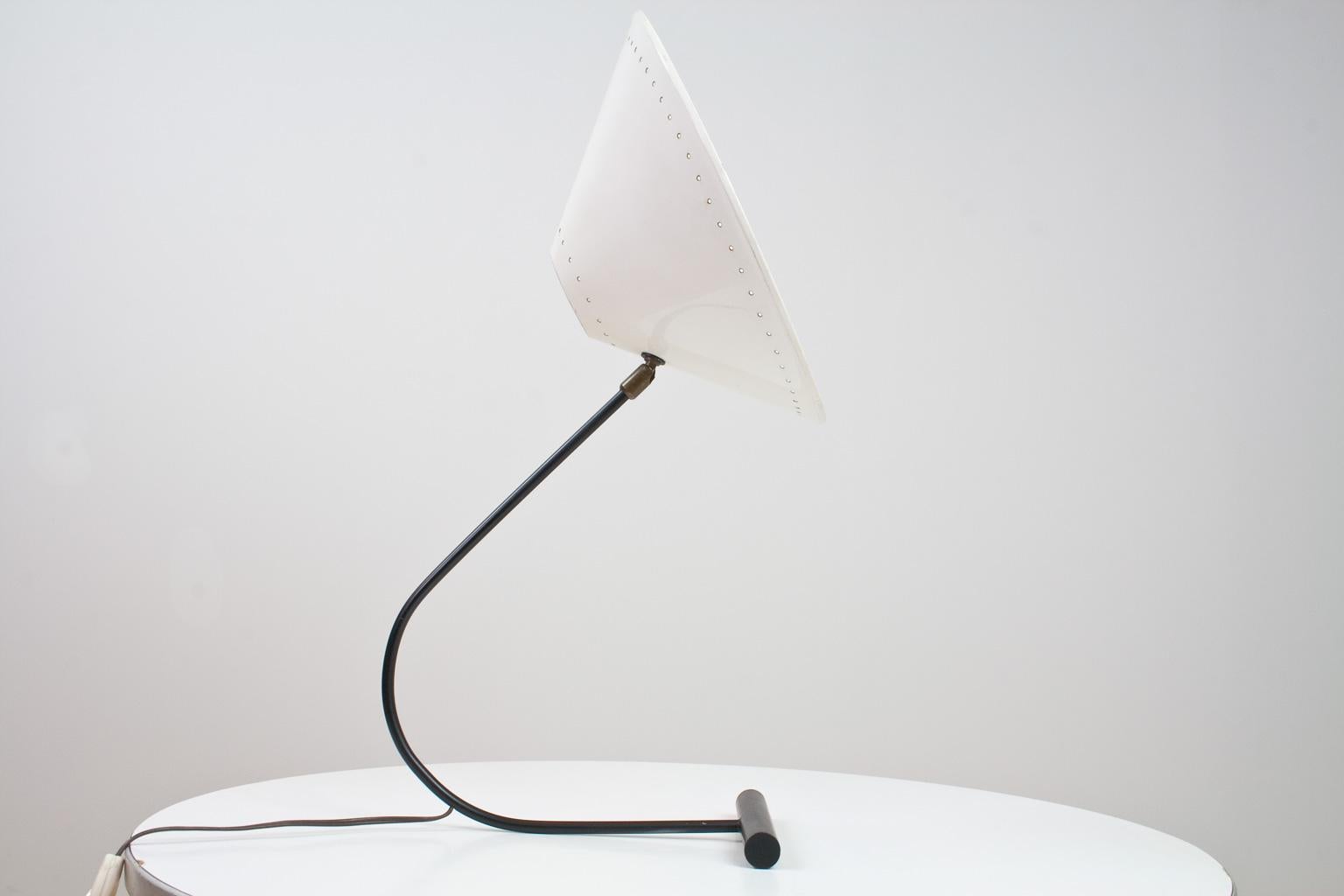 Metal Mid-Century Modern Black and White Industrial Desk Light by Anvia, 1960s For Sale