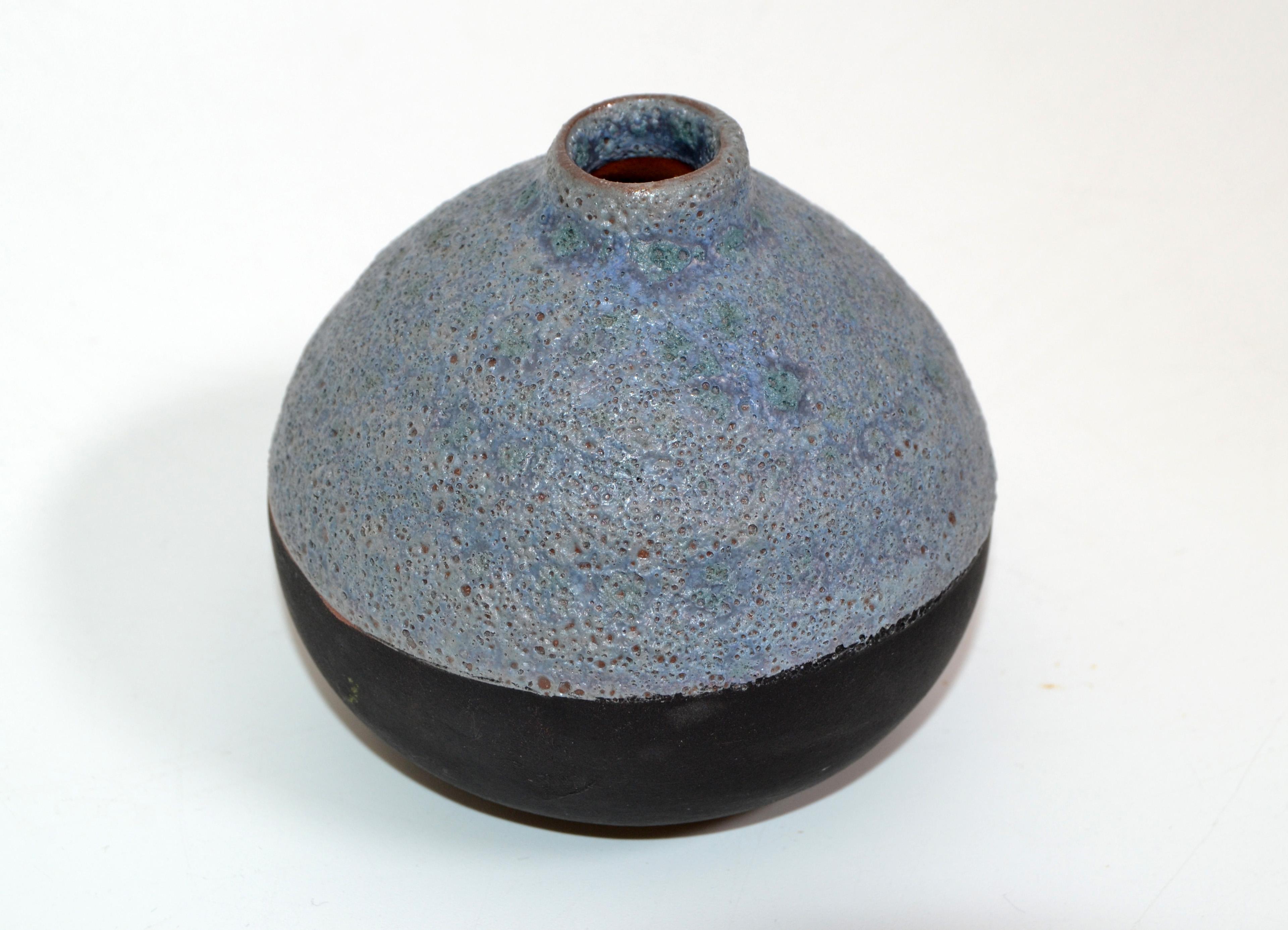 Mid-Century Modern Black & Blue American Raku Vase, Vessel Studio Art Pottery 80 For Sale 5