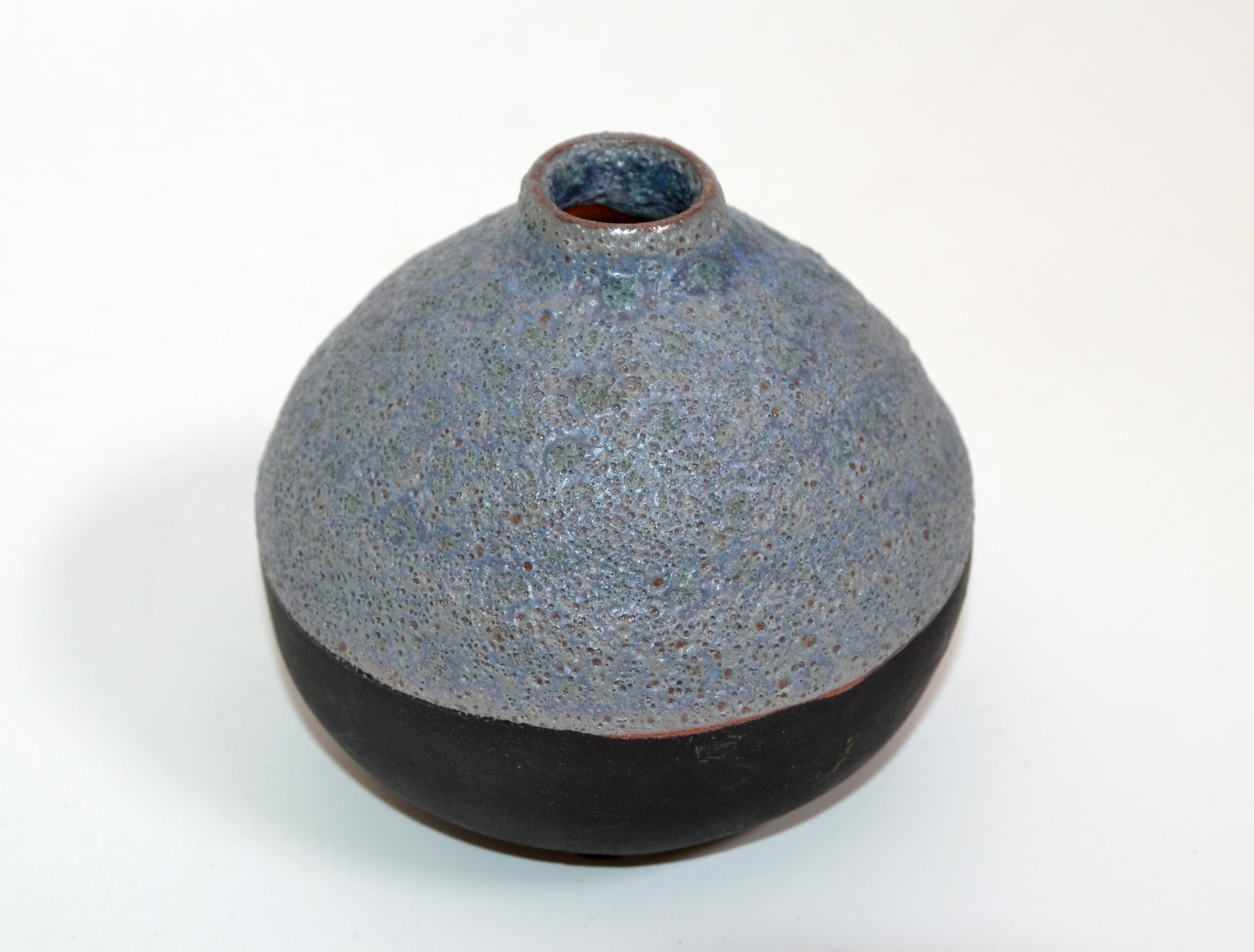 Mid-Century Modern Black & Blue American Raku Vase, Vessel Studio Art Pottery 80 For Sale 1