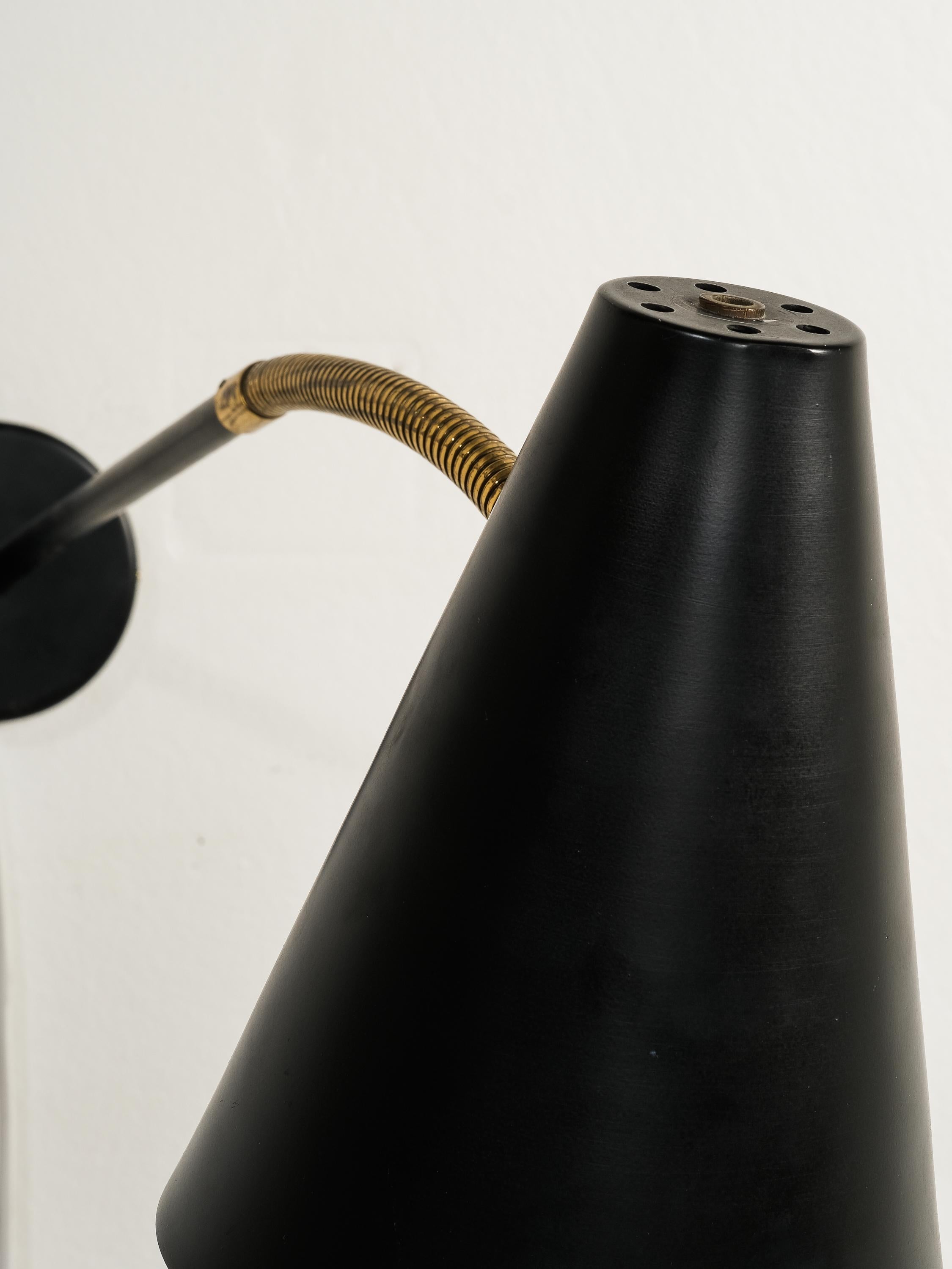 Mid-20th Century Mid-Century Modern Black & Brass Wall Lamp by Valinte, Finland, 1950s For Sale