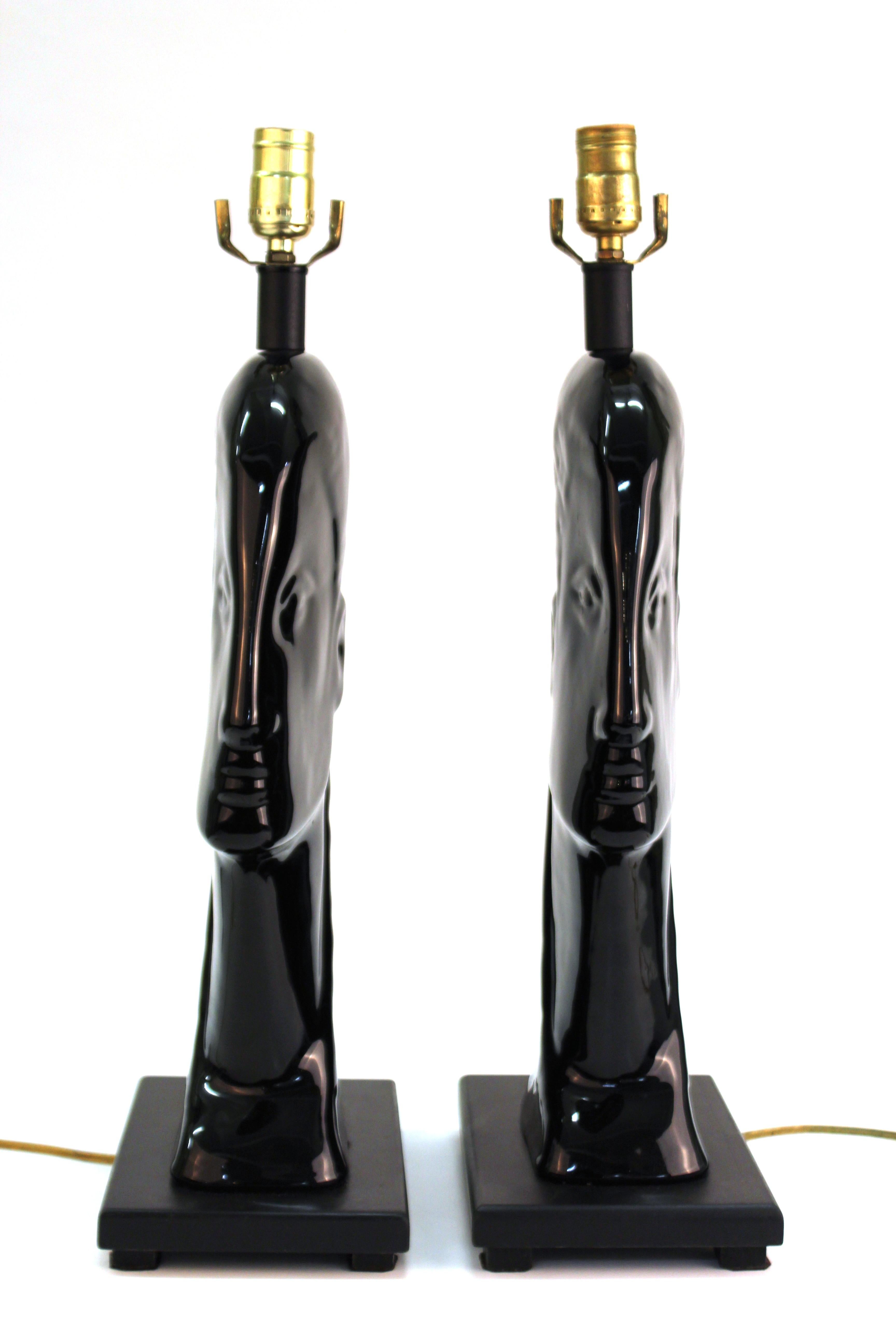 Mid-Century Modern Black Ceramic Head Table Lamps In Good Condition In New York, NY