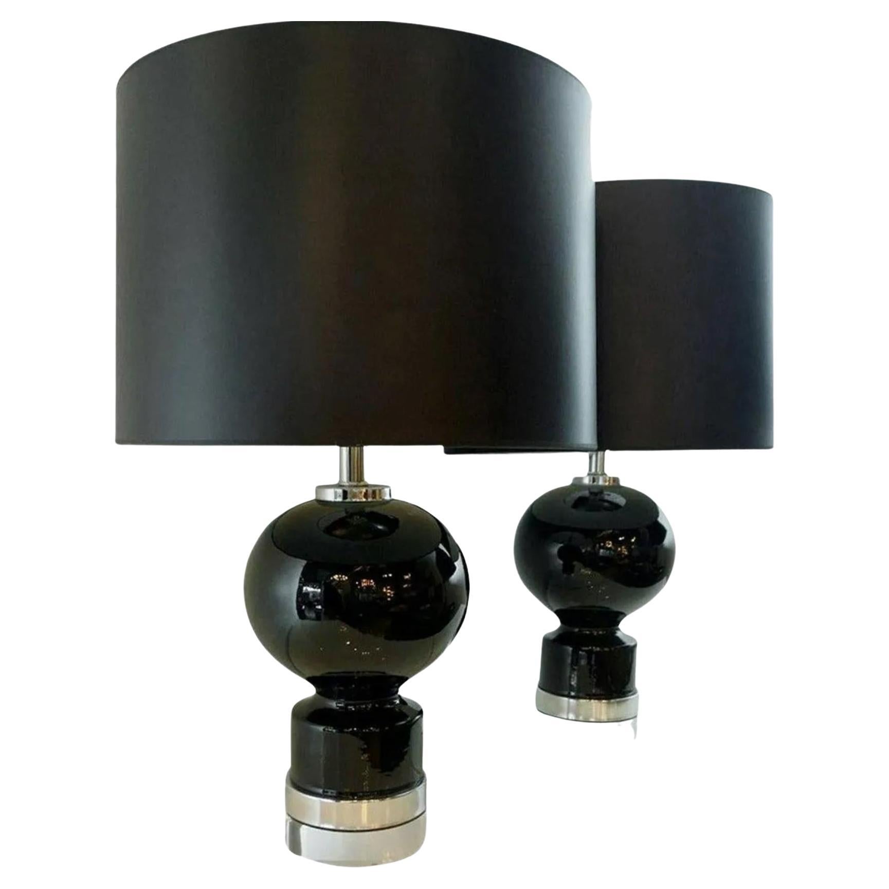 Mid-Century Modern Black Ceramic Lamps with Chrome and Lucite Bases For Sale